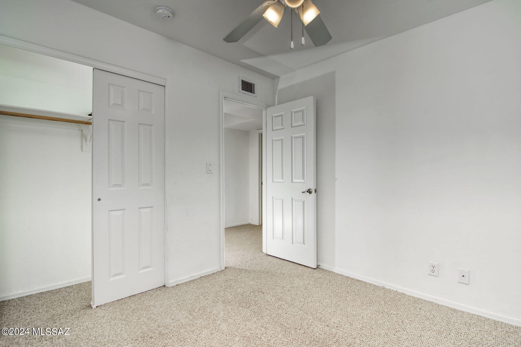 Villa Venice Condos - Residential