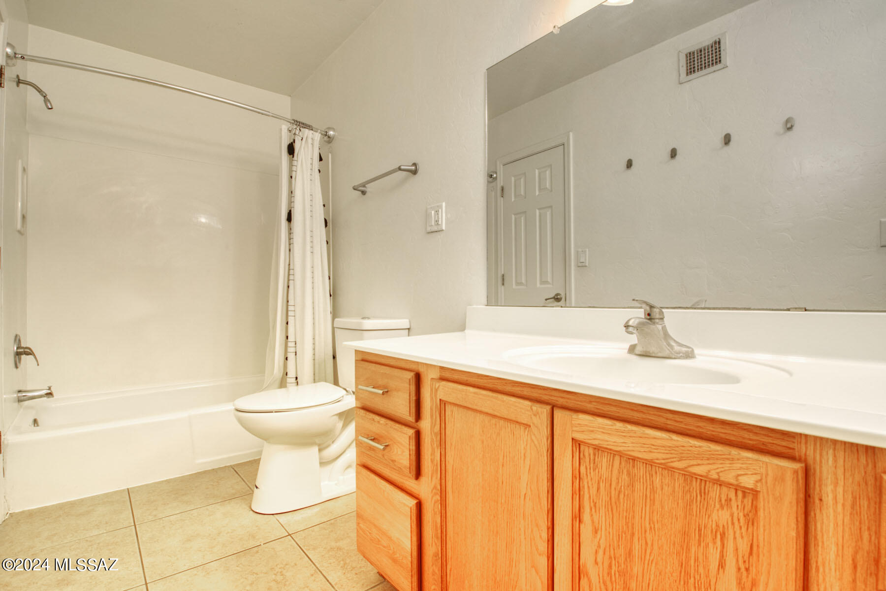 Villa Venice Condos - Residential