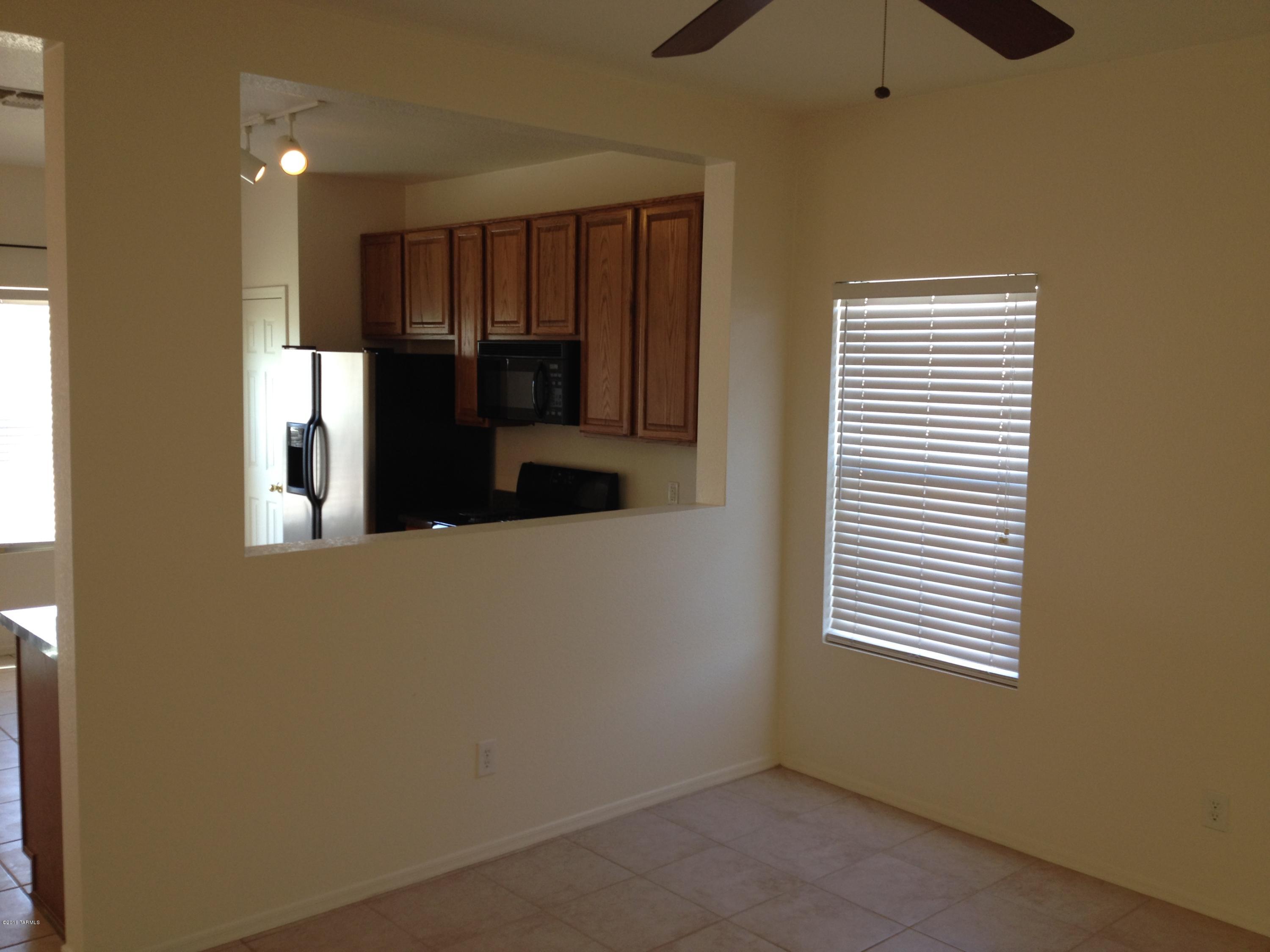 Riverhaven (1-373) - Residential Lease