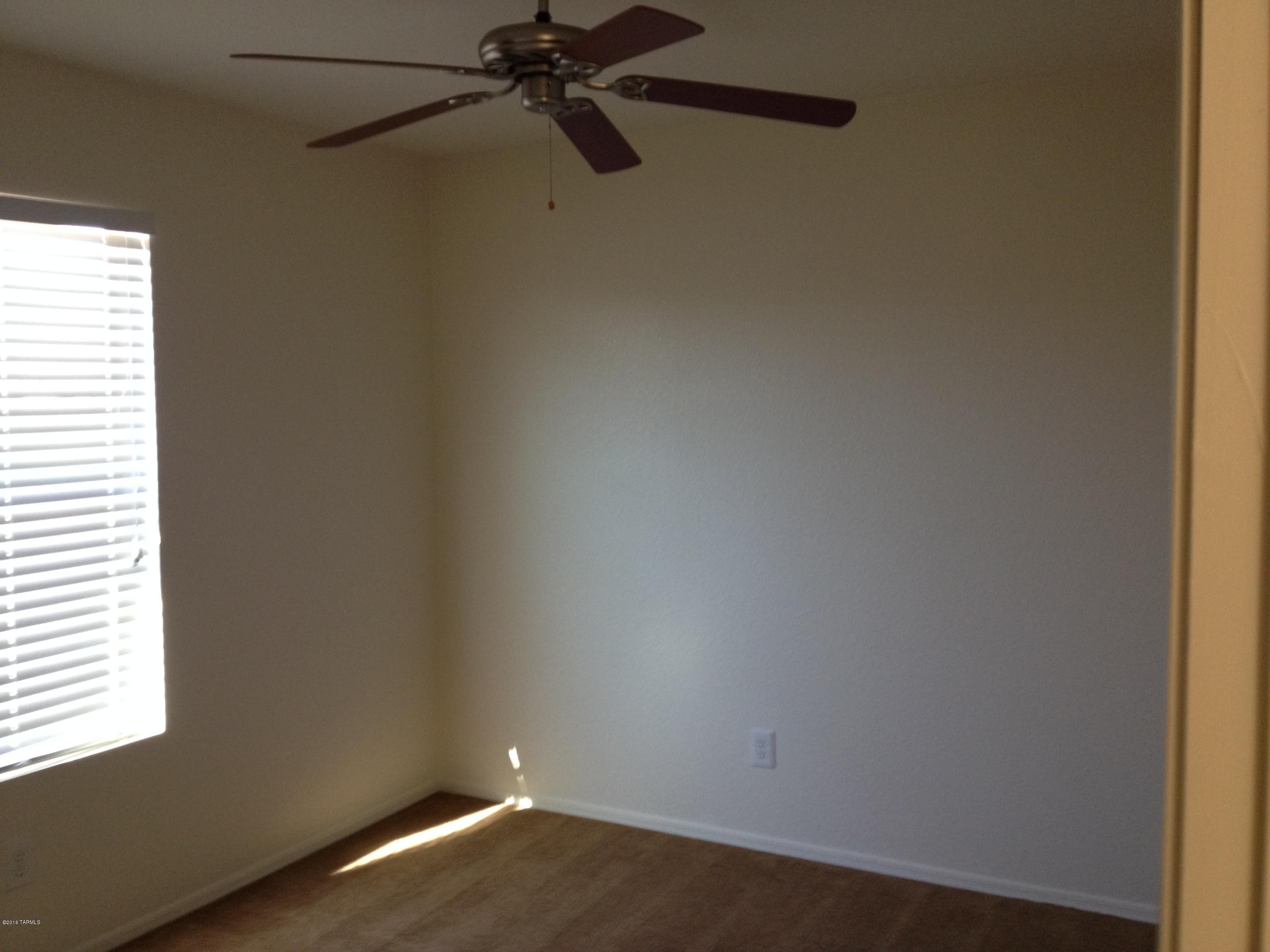 Riverhaven (1-373) - Residential Lease
