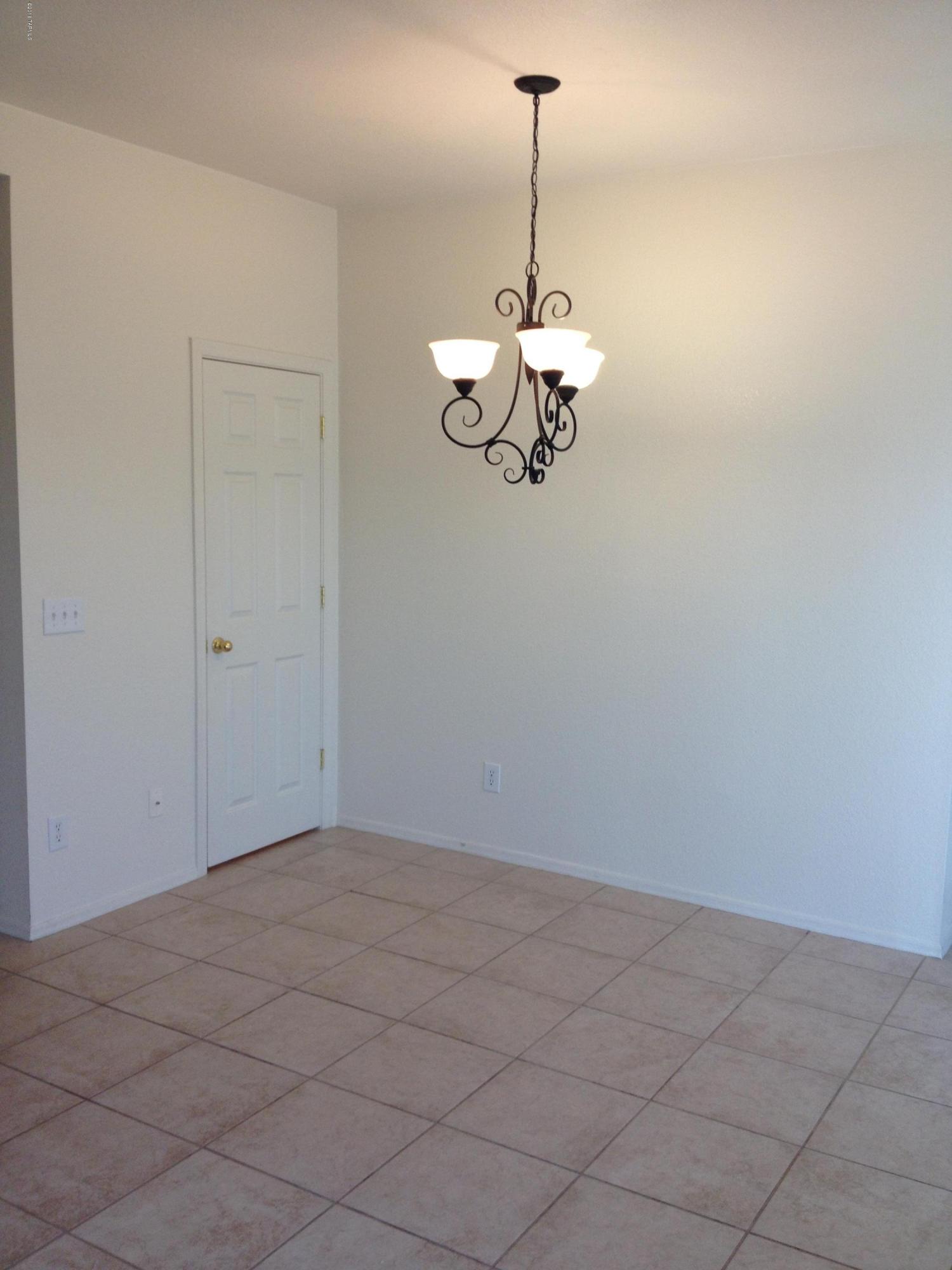 Riverhaven (1-373) - Residential Lease