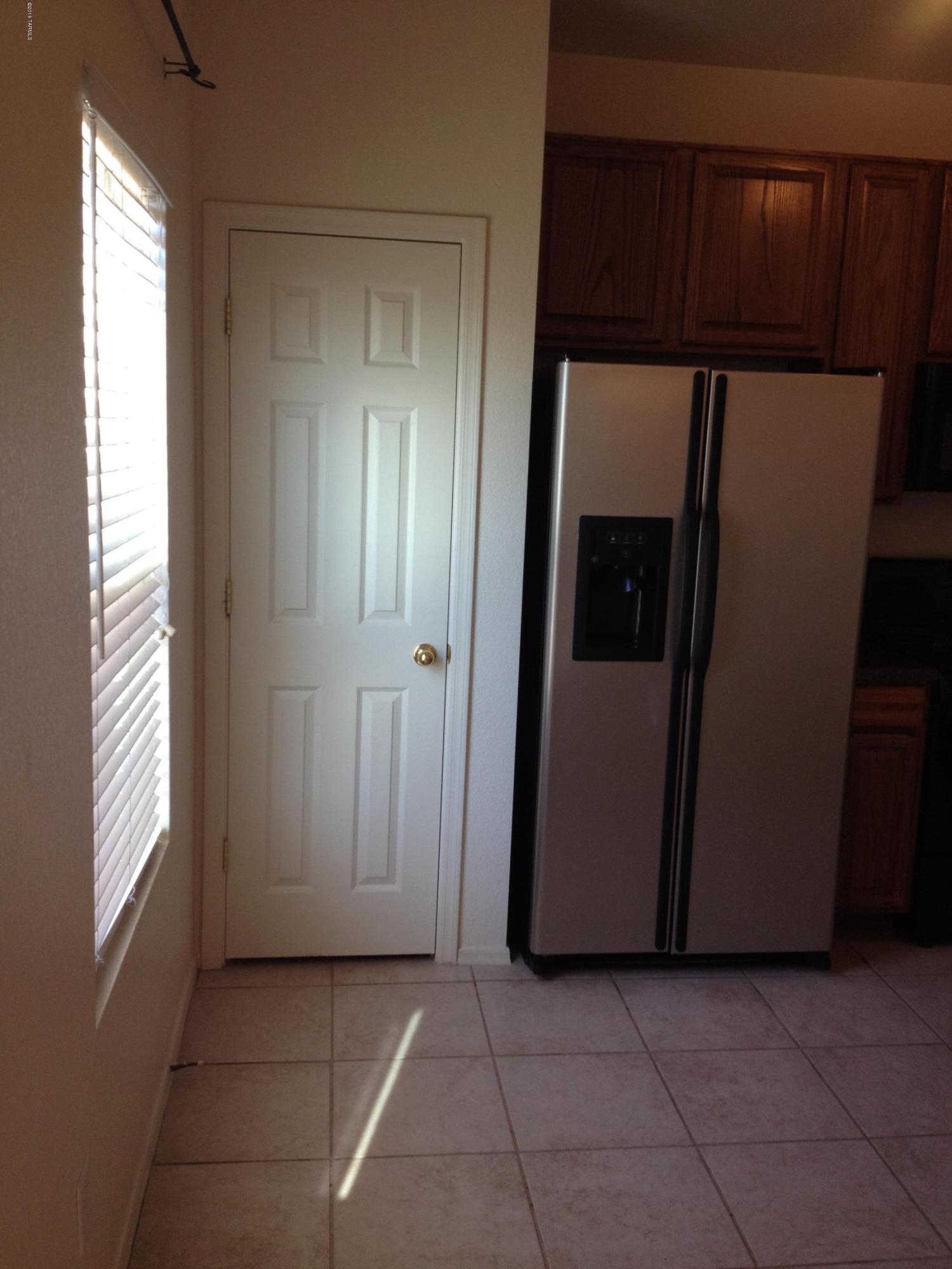Riverhaven (1-373) - Residential Lease