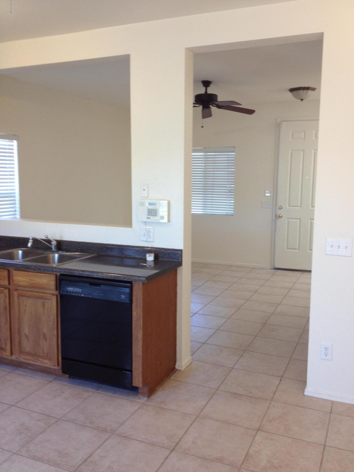 Riverhaven (1-373) - Residential Lease
