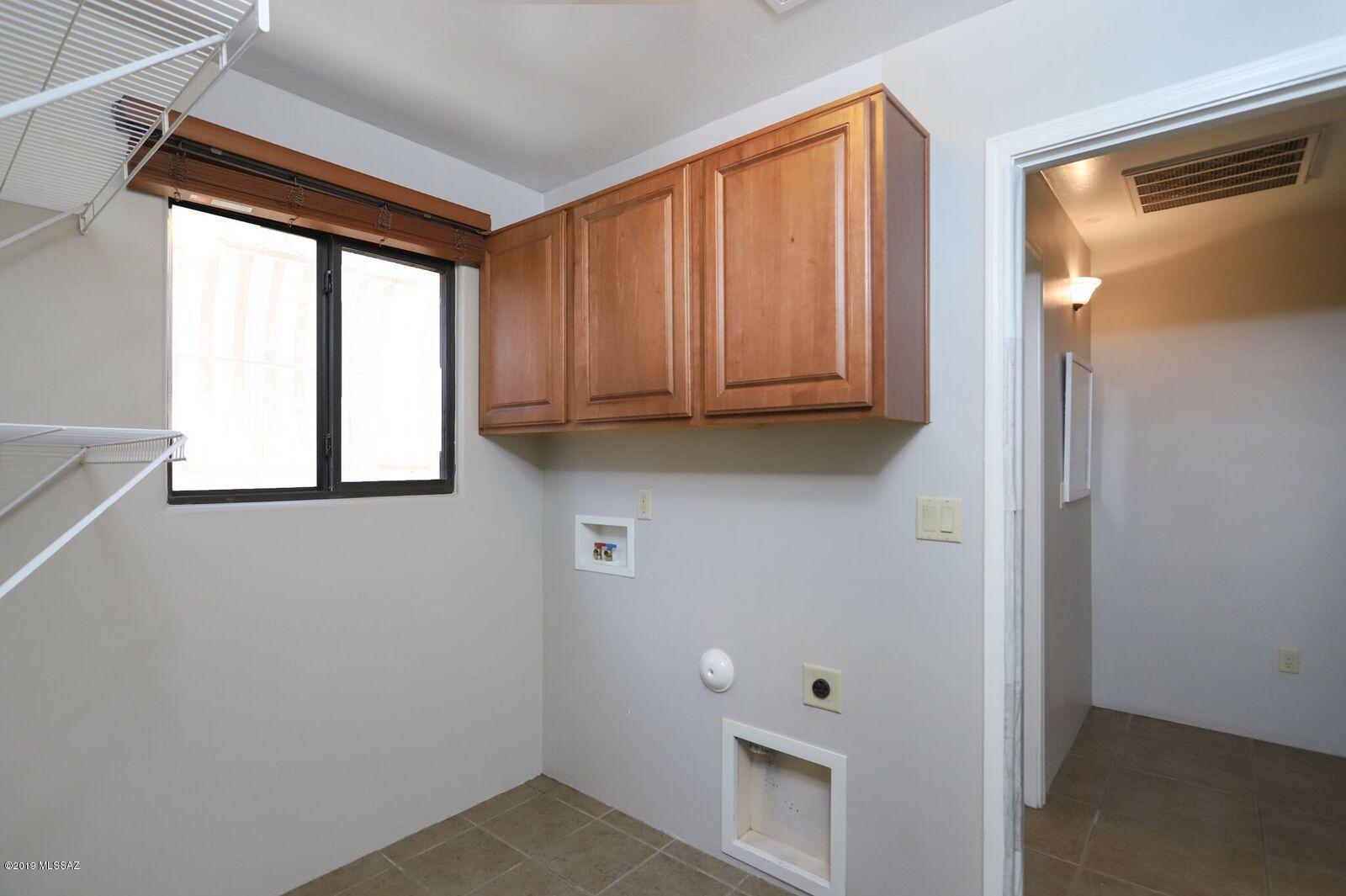 Paseo Estrella (1-104) - Residential