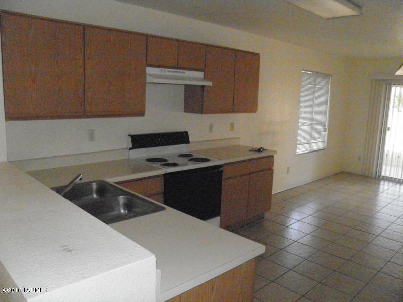 Rincon Aviador (1-120) - Residential Lease