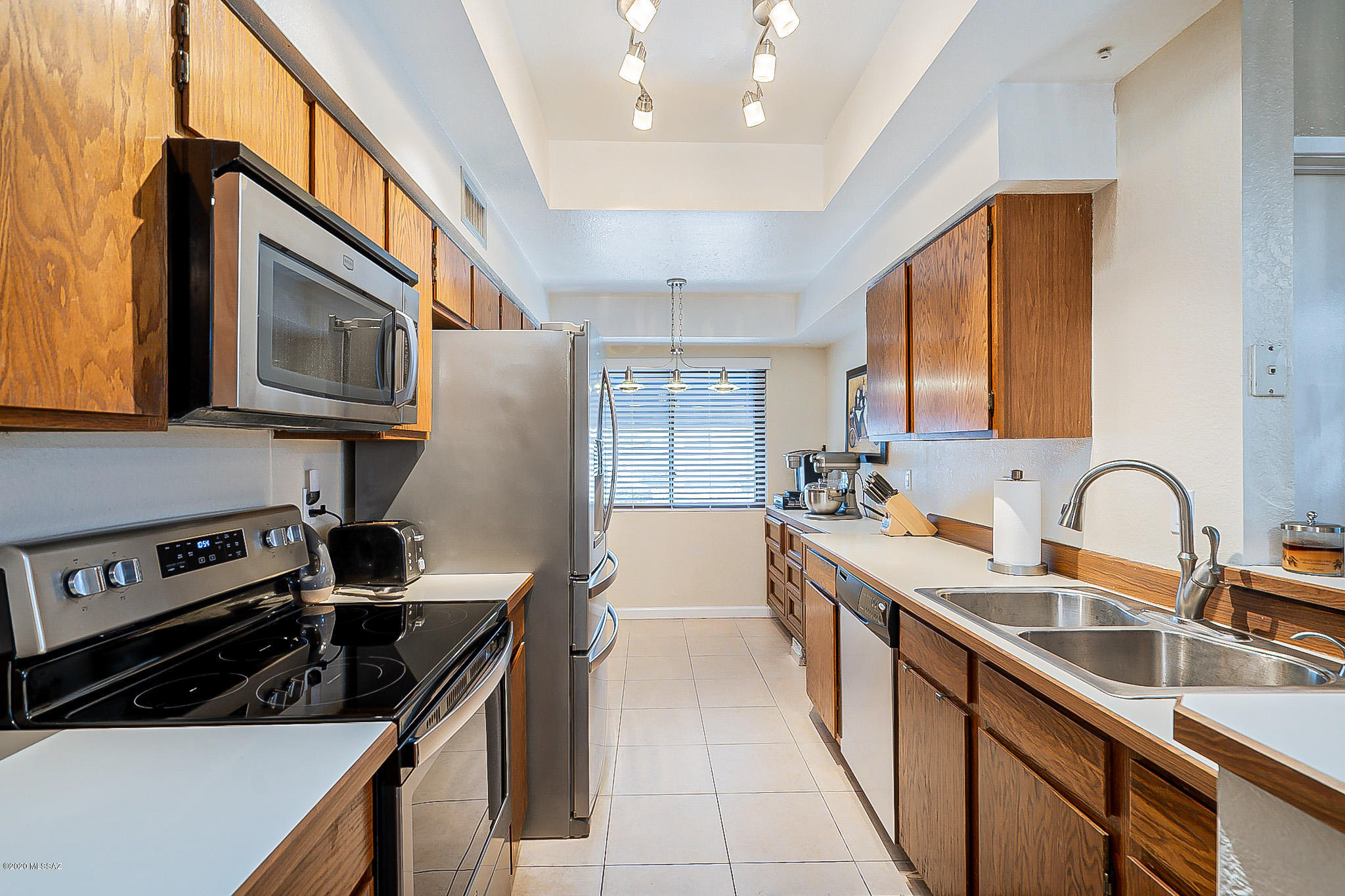 Summertree Condominiums (1-224) - Residential