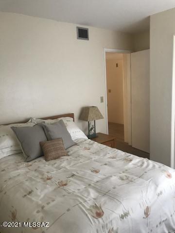 Dakotah Hills Condominium - Residential Lease