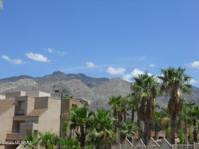 Dakotah Hills Condominium - Residential Lease