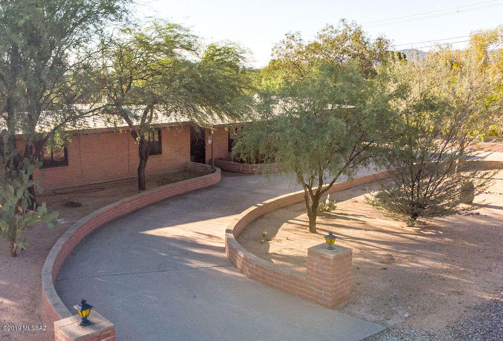 Rancho Feliz (153-352) - Residential