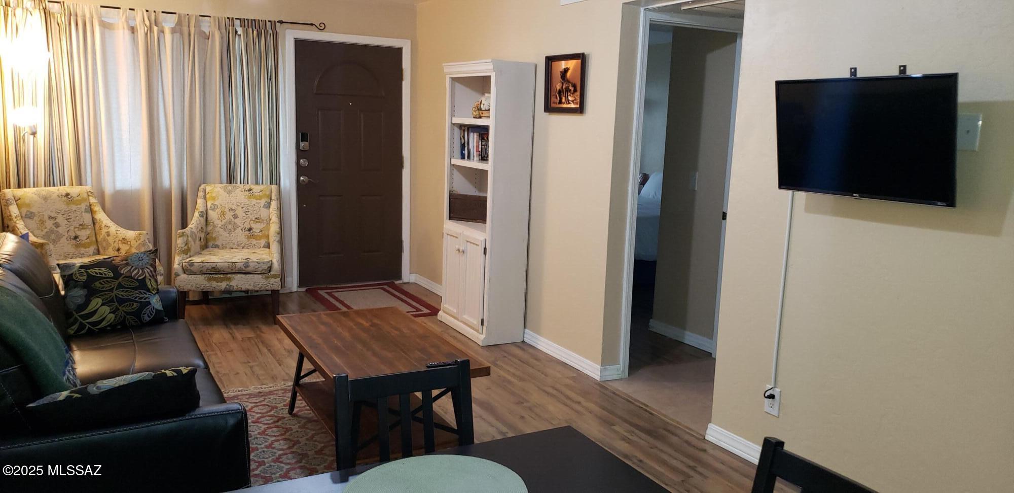 Discover a surprisingly spacious 1-bedroom, 1-bathroom condo offering exceptional value and convenience! This well-maintained unit is ideally situated just off the highway and within easy reach (a couple of miles) of both the vibrant Downtown Tucson scene and the University of Arizona. Enjoy quick access to shopping, diverse restaurants, and exciting Tucson events.

This condo is Airbnb-ready and has proven to be a comfortable and sought-after stay for visitors. Practical upgrades include a new instant hot water heater (installed 2019) and the convenience of an in-unit washer and dryer.

Priced attractively, this property is an excellent opportunity for college students, those seeking a sunny winter getaway, or savvy investors looking for immediate rental income.