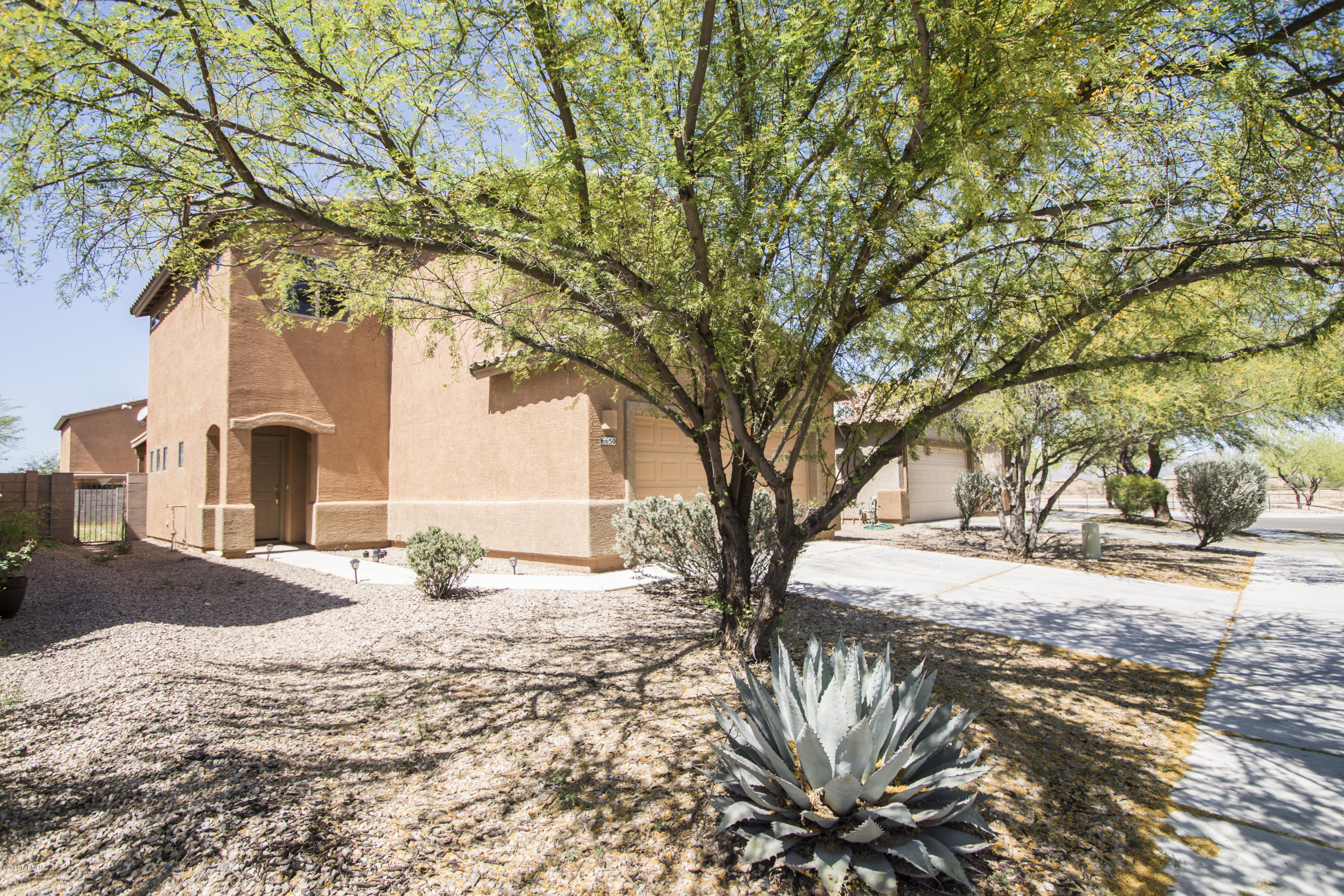 This great home is a 2 story contemporary home with 3 bedroom 2.5 baths and a loft.  Nice upgrades whichincludes Cardell cabinets and 18'' tile and all tiled on first floor. Home is energy efficient. All appliances stay with home.