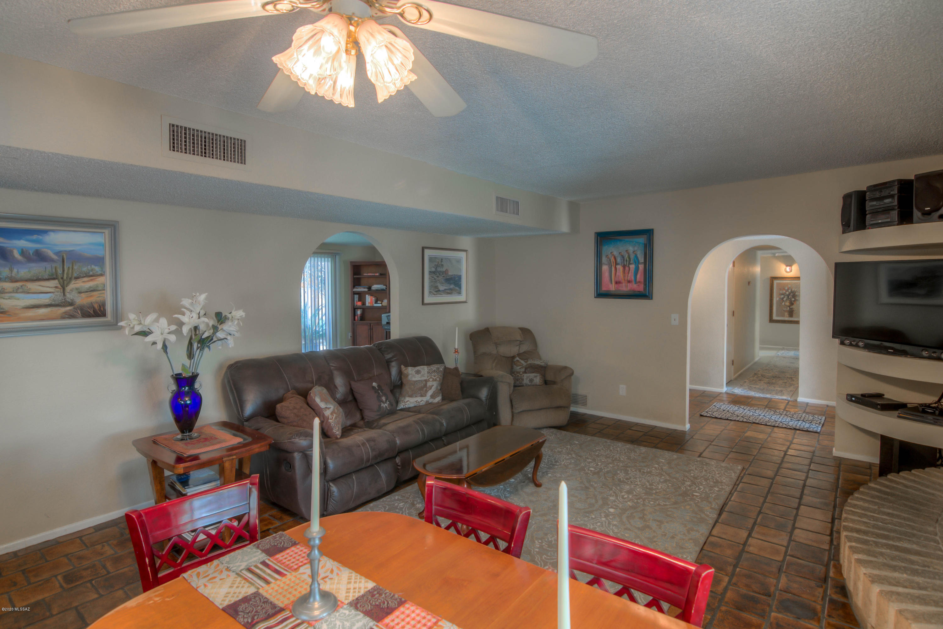 Sabino Vista Knolls (61-135) - Residential