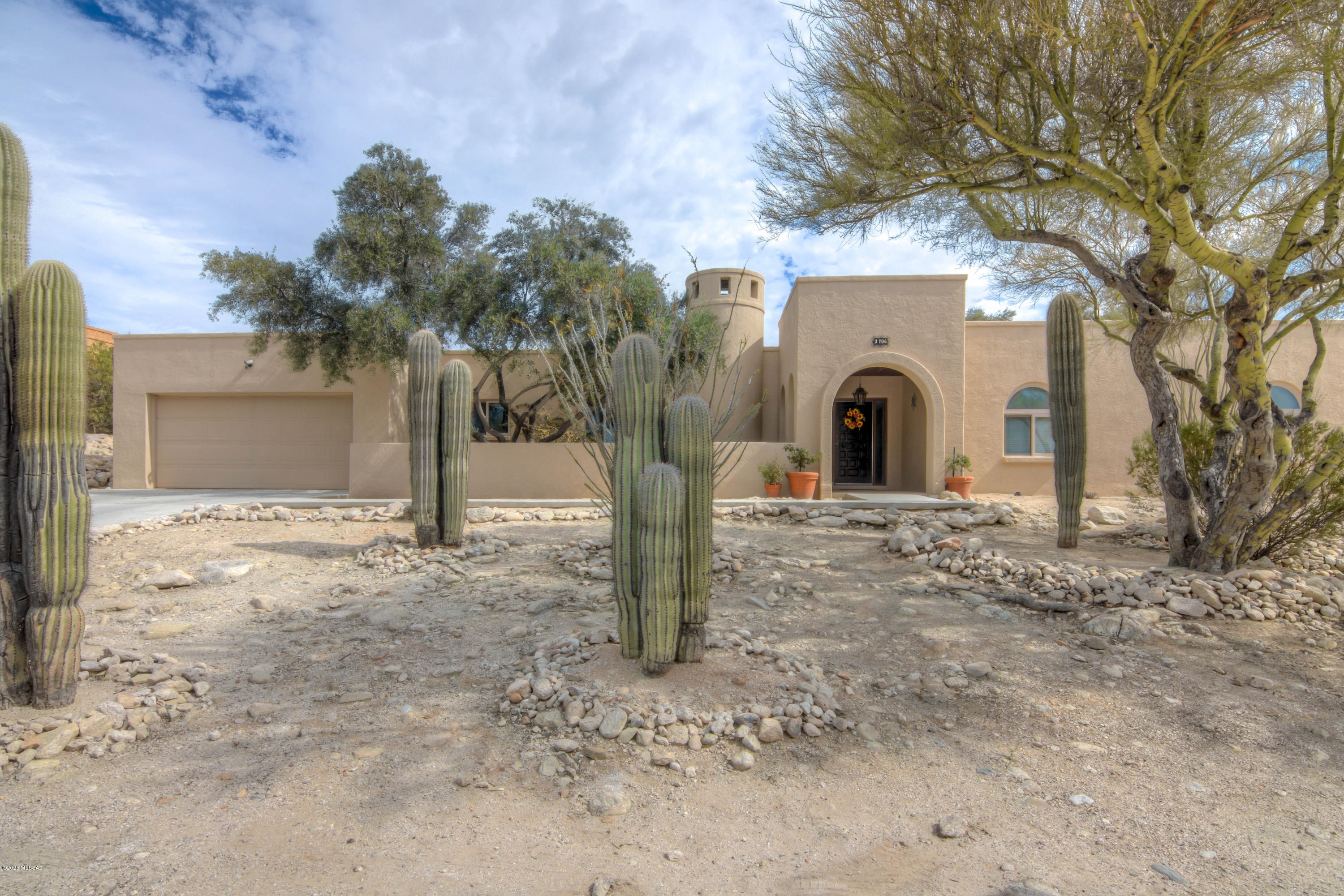 Sabino Vista Knolls (61-135) - Residential