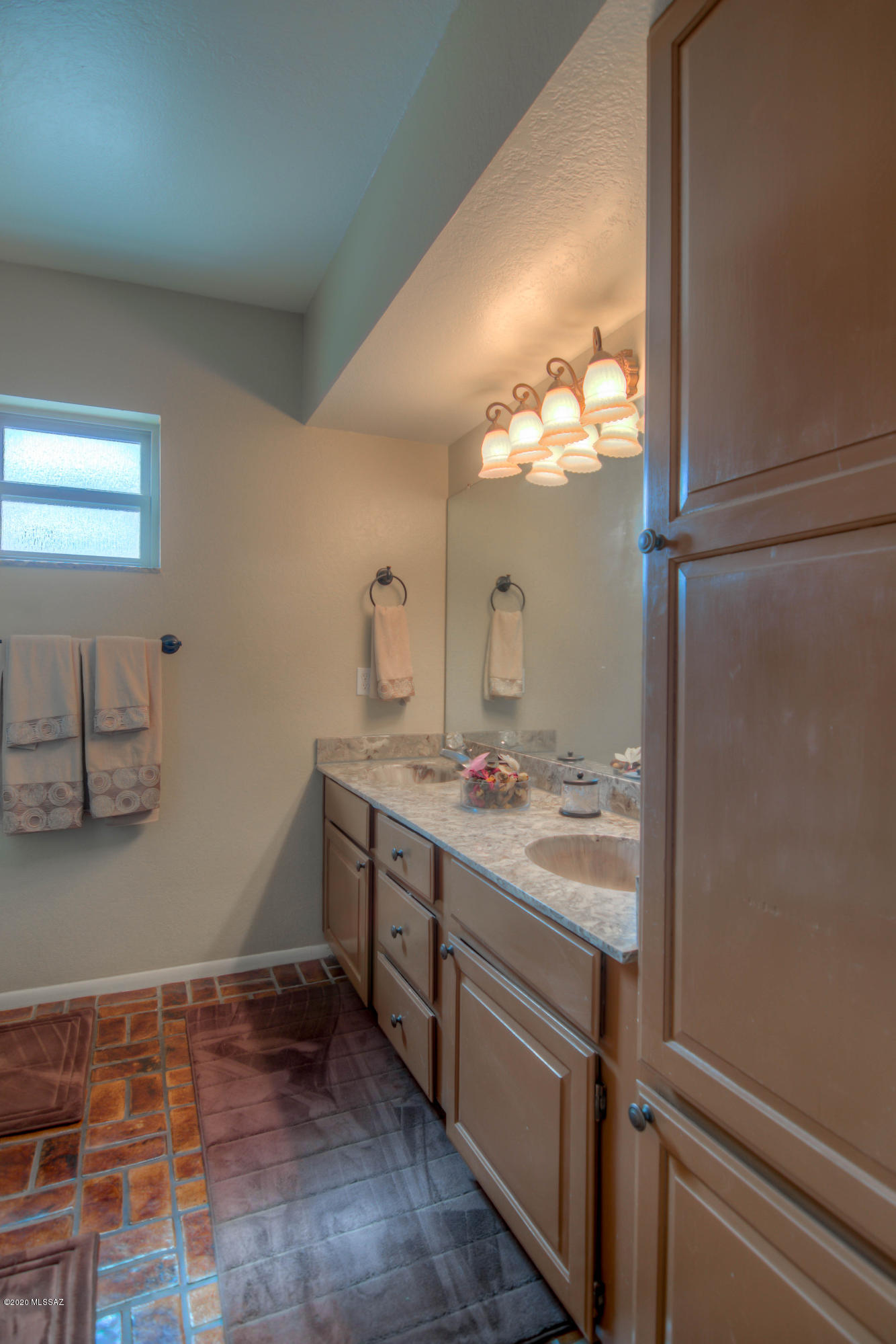 Sabino Vista Knolls (61-135) - Residential