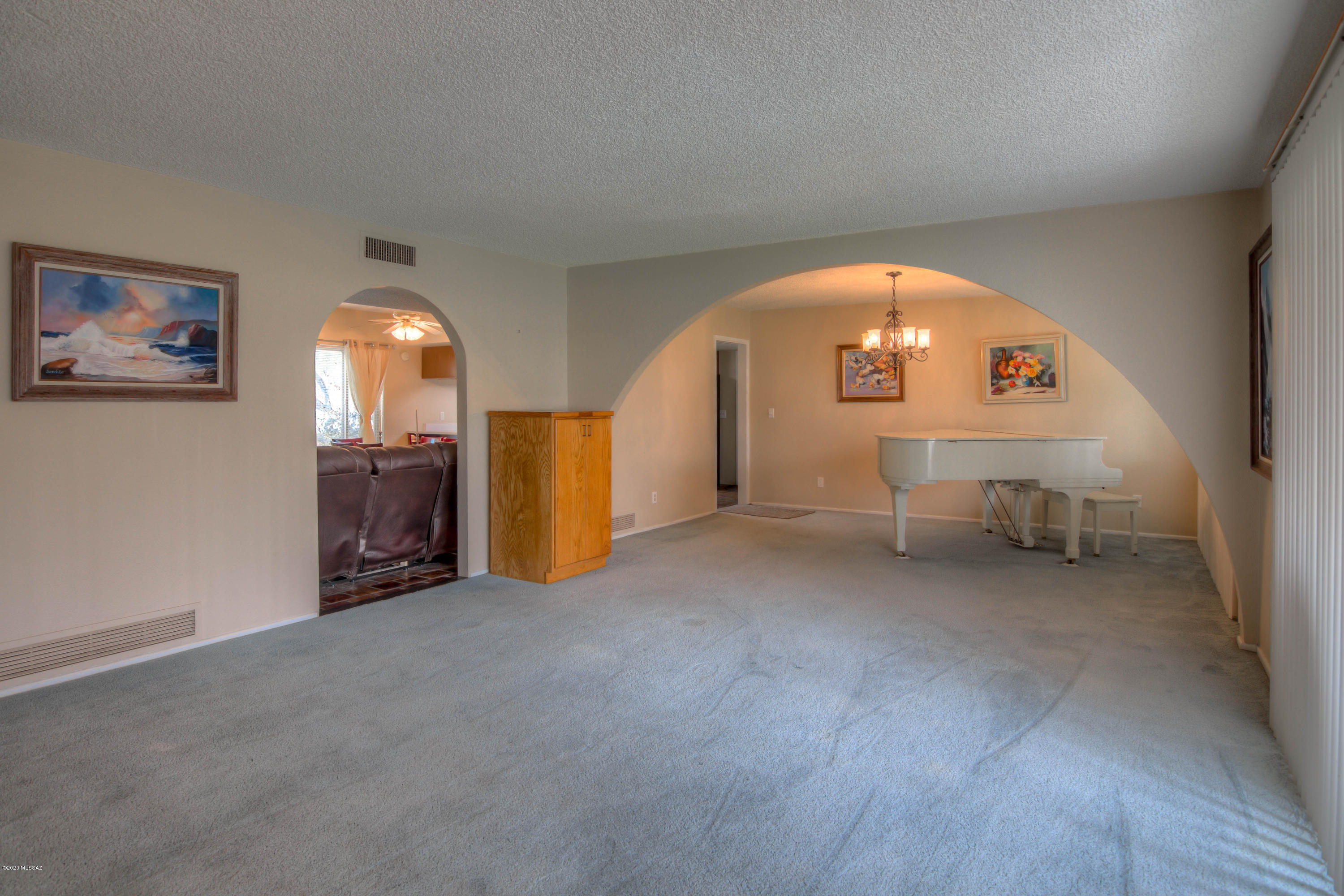 Sabino Vista Knolls (61-135) - Residential