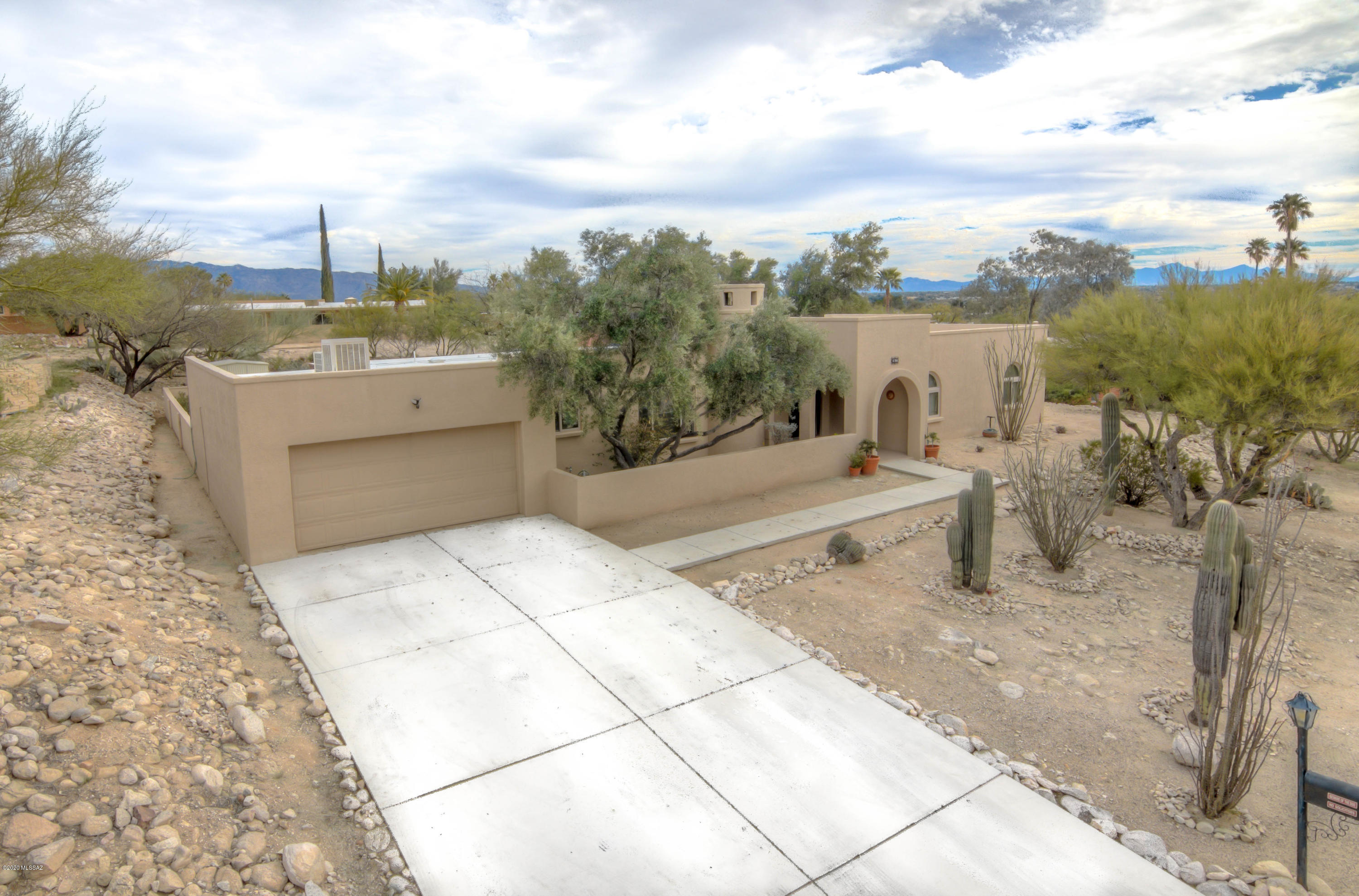 Sabino Vista Knolls (61-135) - Residential