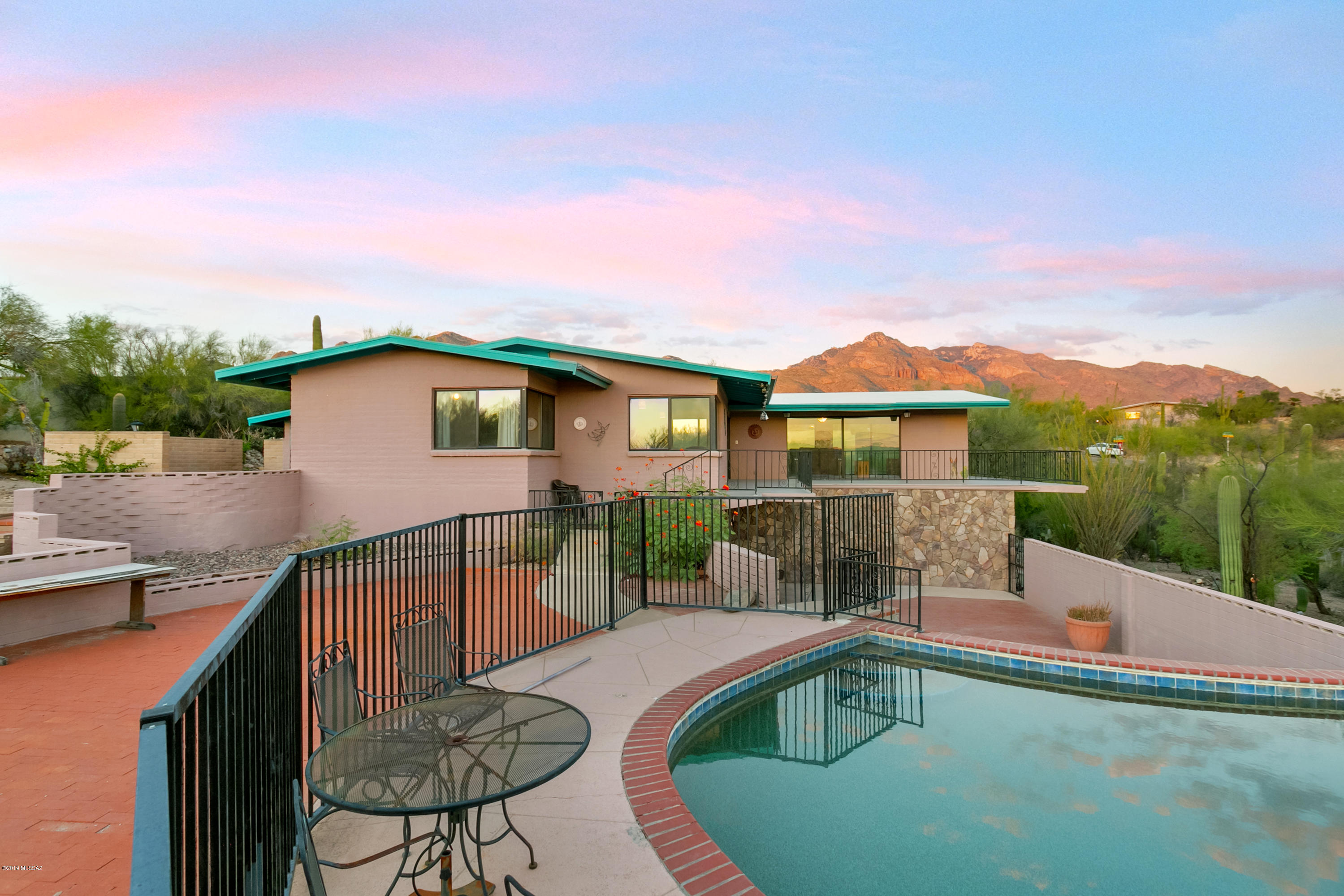 Vista De Las Candelas Estates - Residential