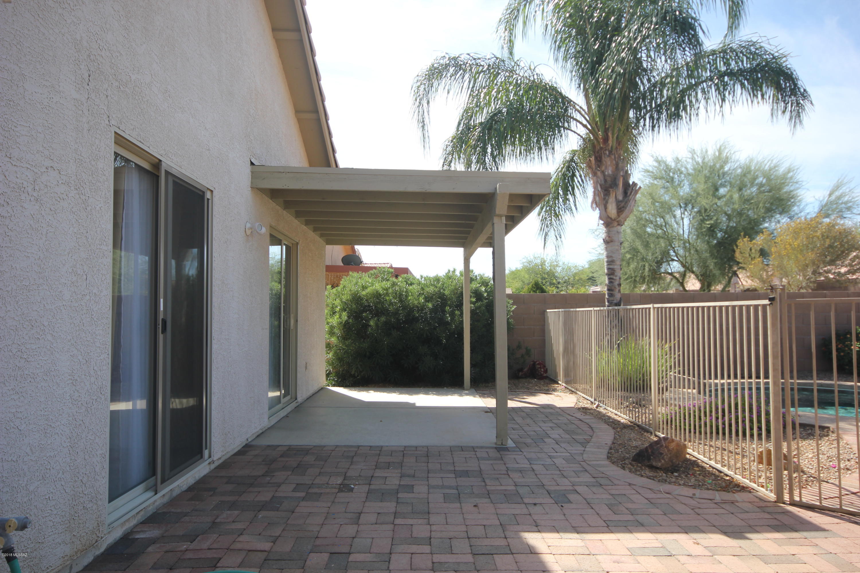 Rancho Elegante - Residential