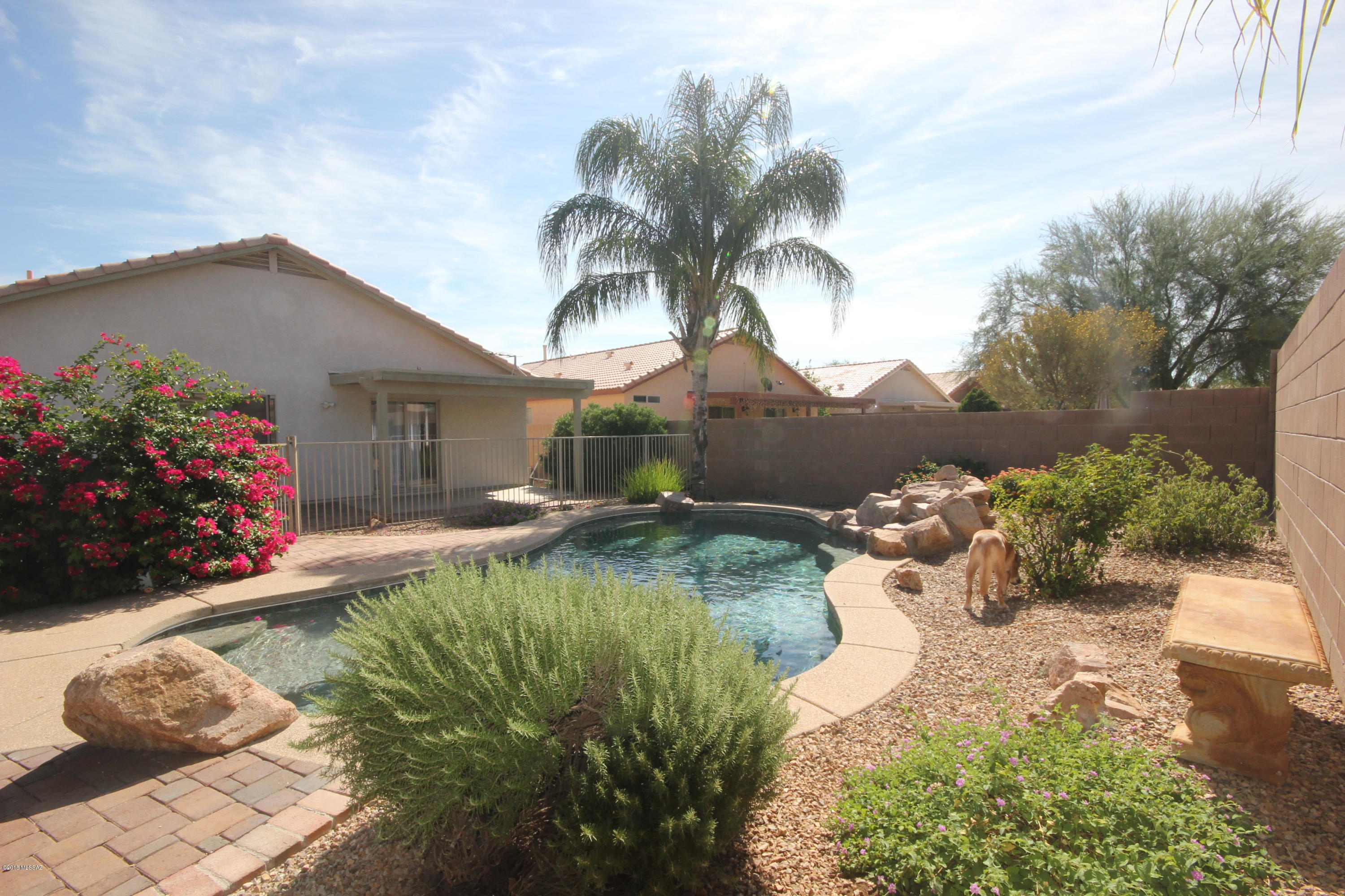 Rancho Elegante - Residential