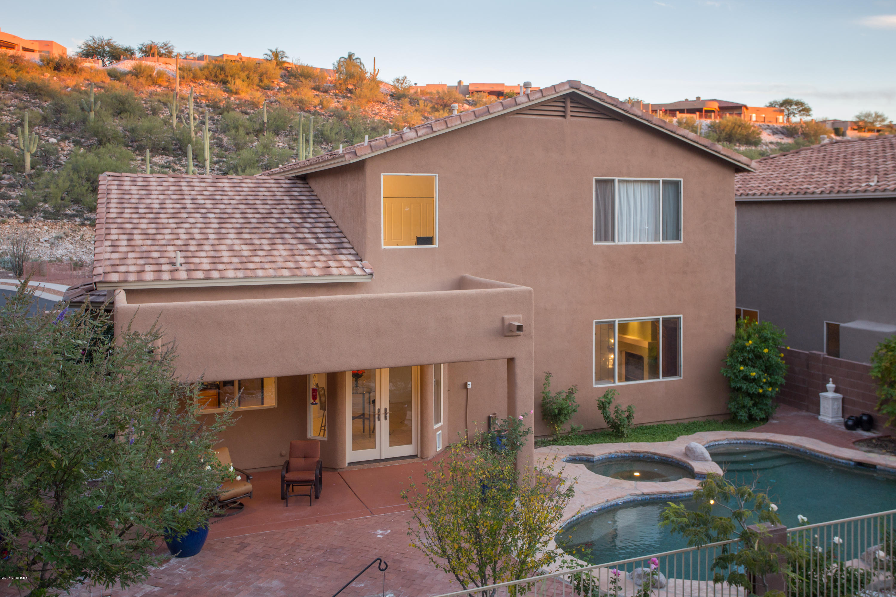 Sabino Mountain (1-290) - Residential