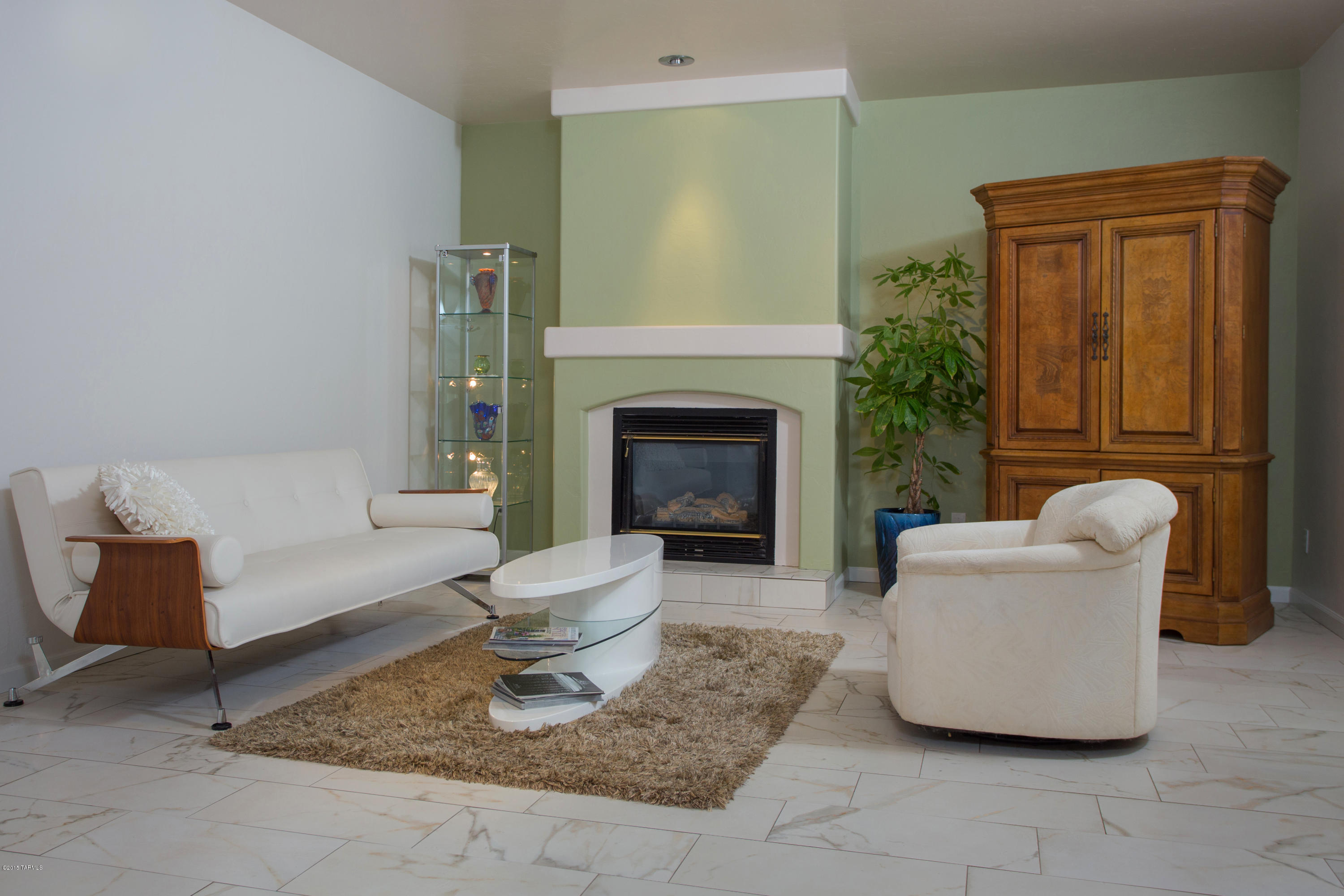 Sabino Mountain (1-290) - Residential
