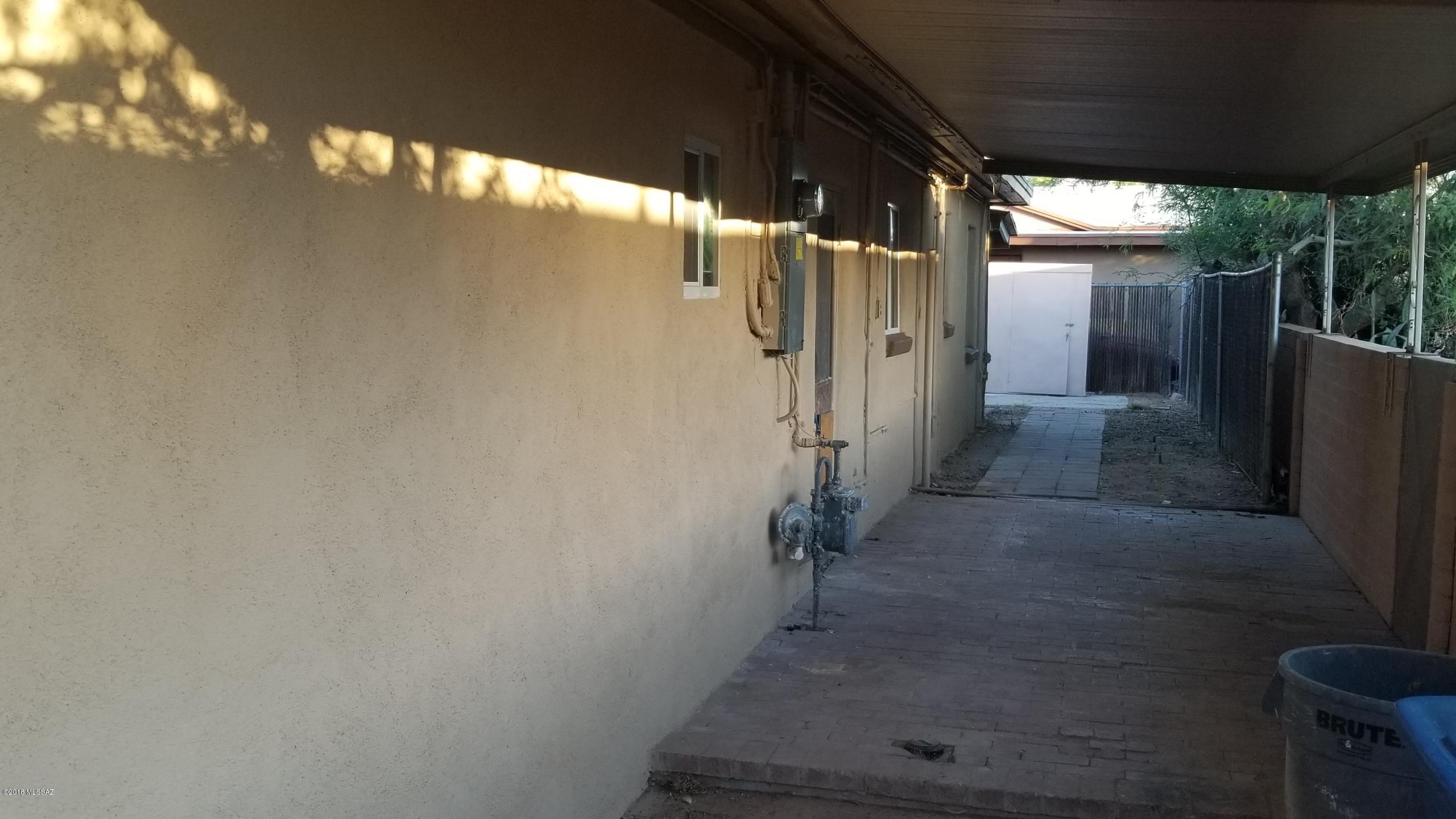 Granada Park - Residential