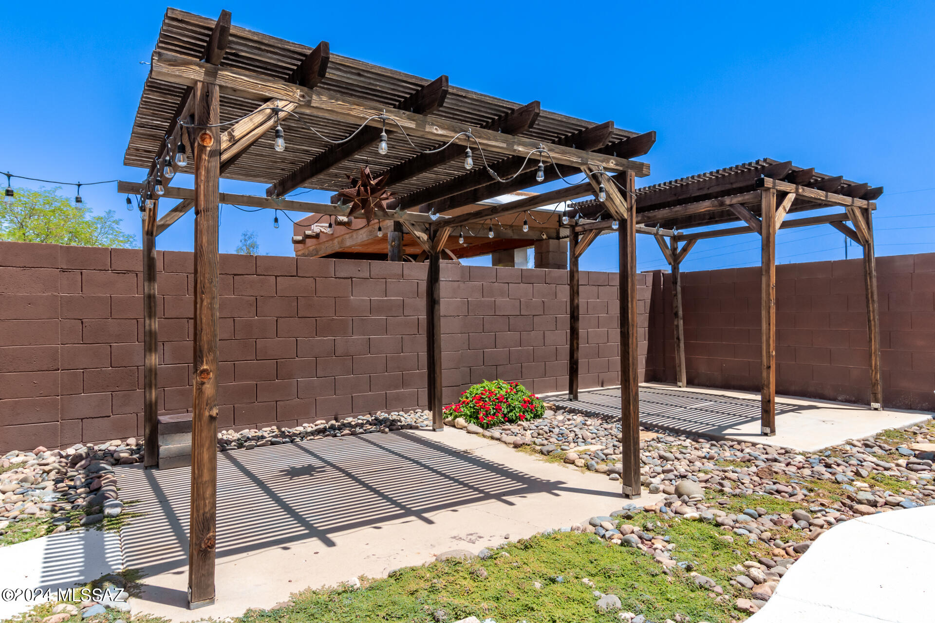 Gates of Midvale Park (1-67) - Residential