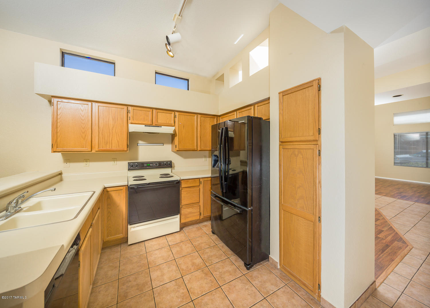 Elliott Homes At Rita Ranch (1-521) - Residential