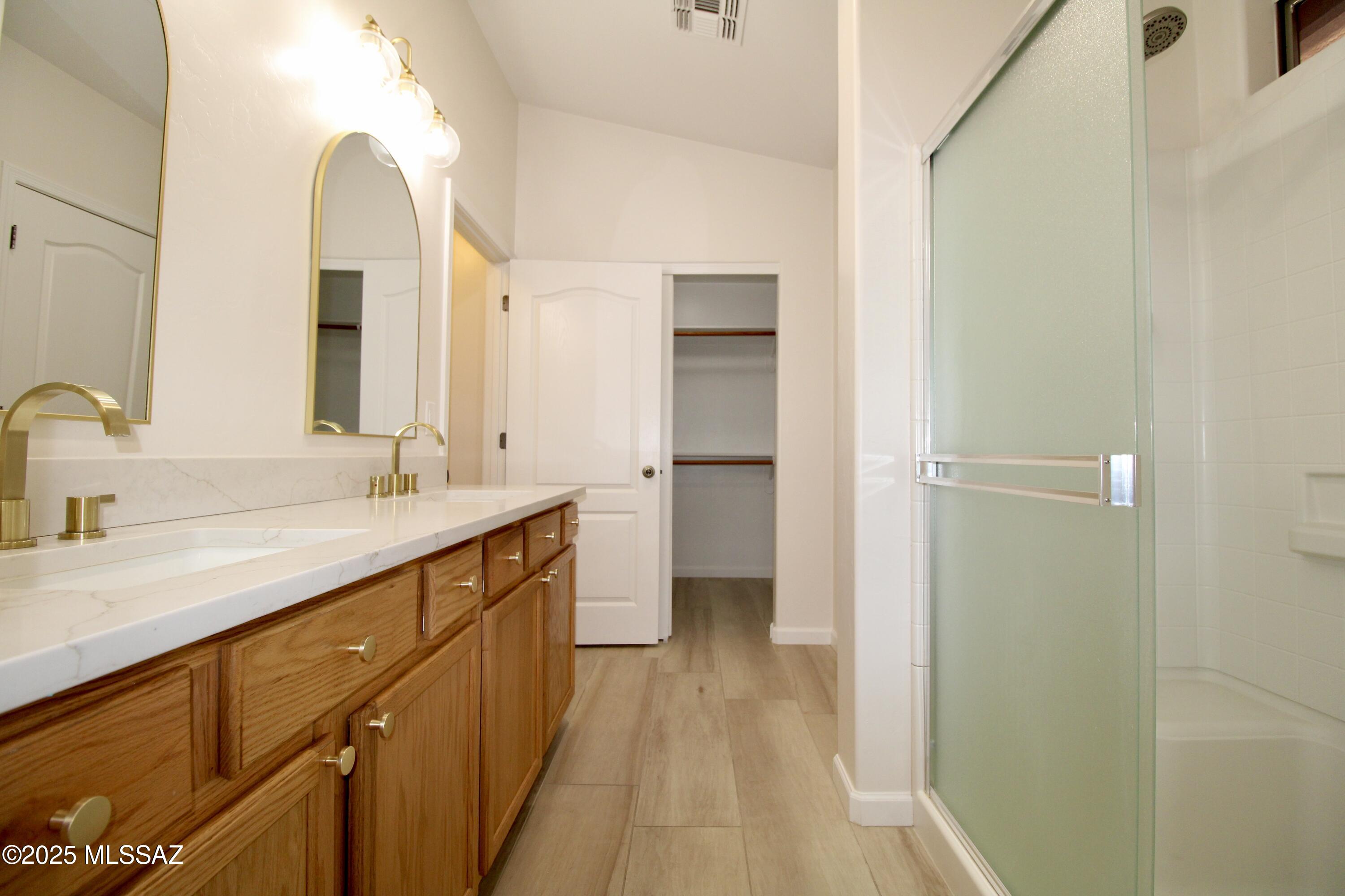 Tres Pueblos - Residential Lease