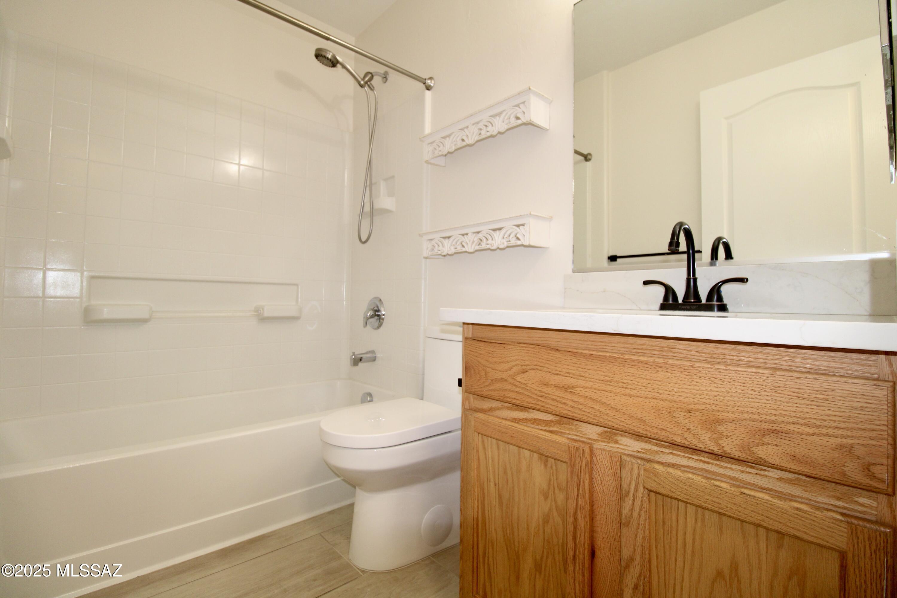Tres Pueblos - Residential Lease