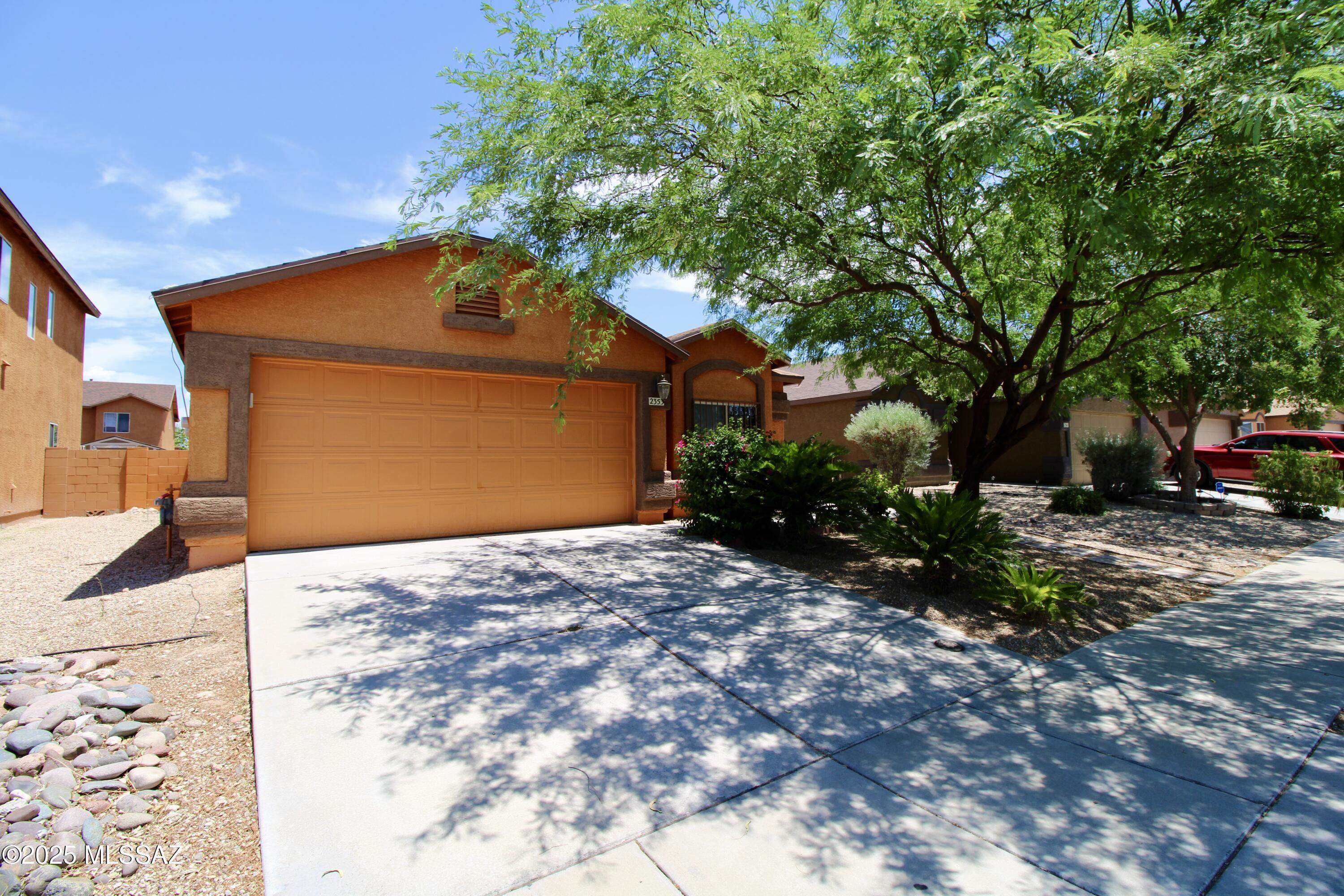 Tres Pueblos - Residential Lease