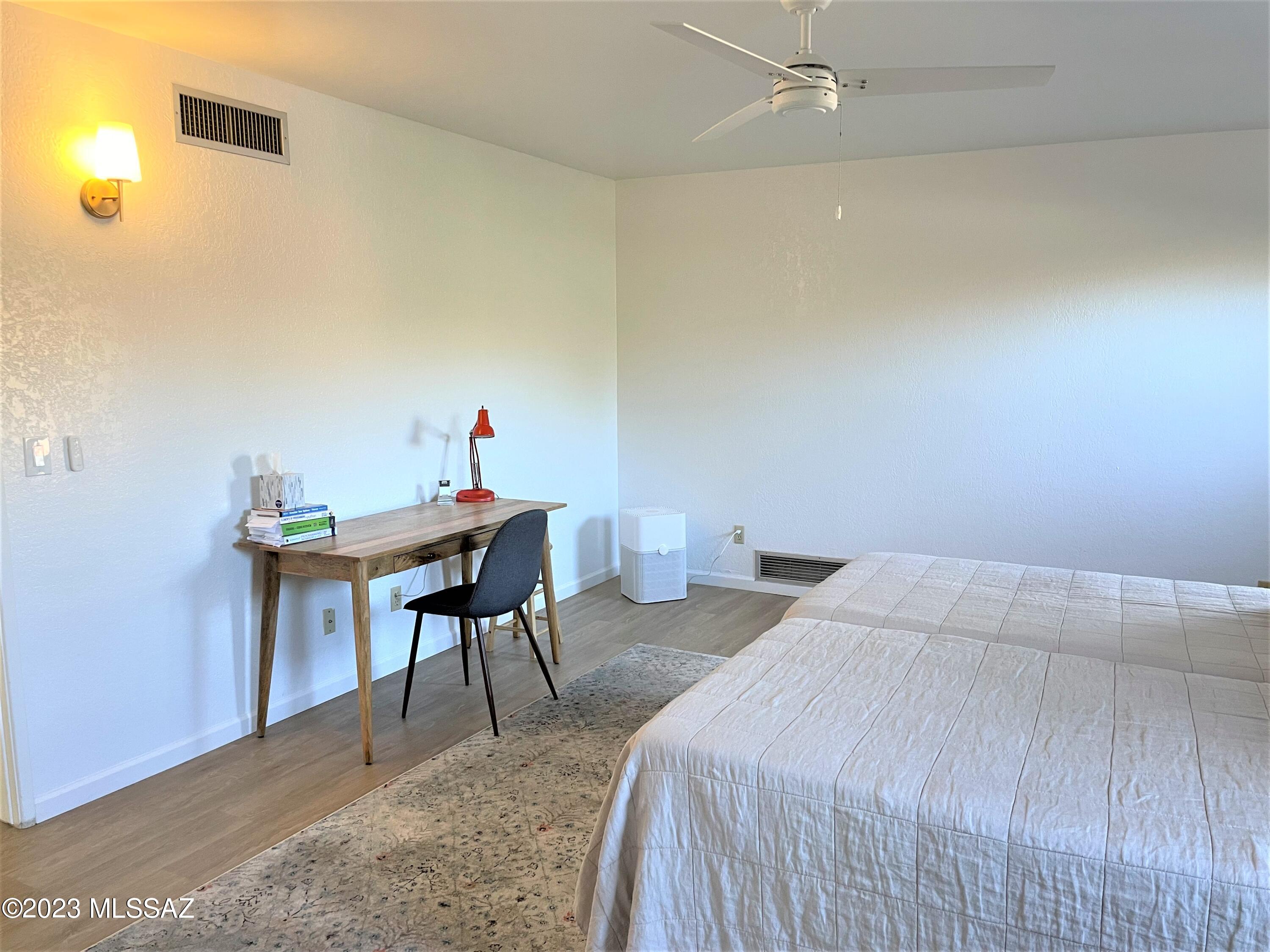 Sabino Vista NO. 3 (1-28) - Residential Lease