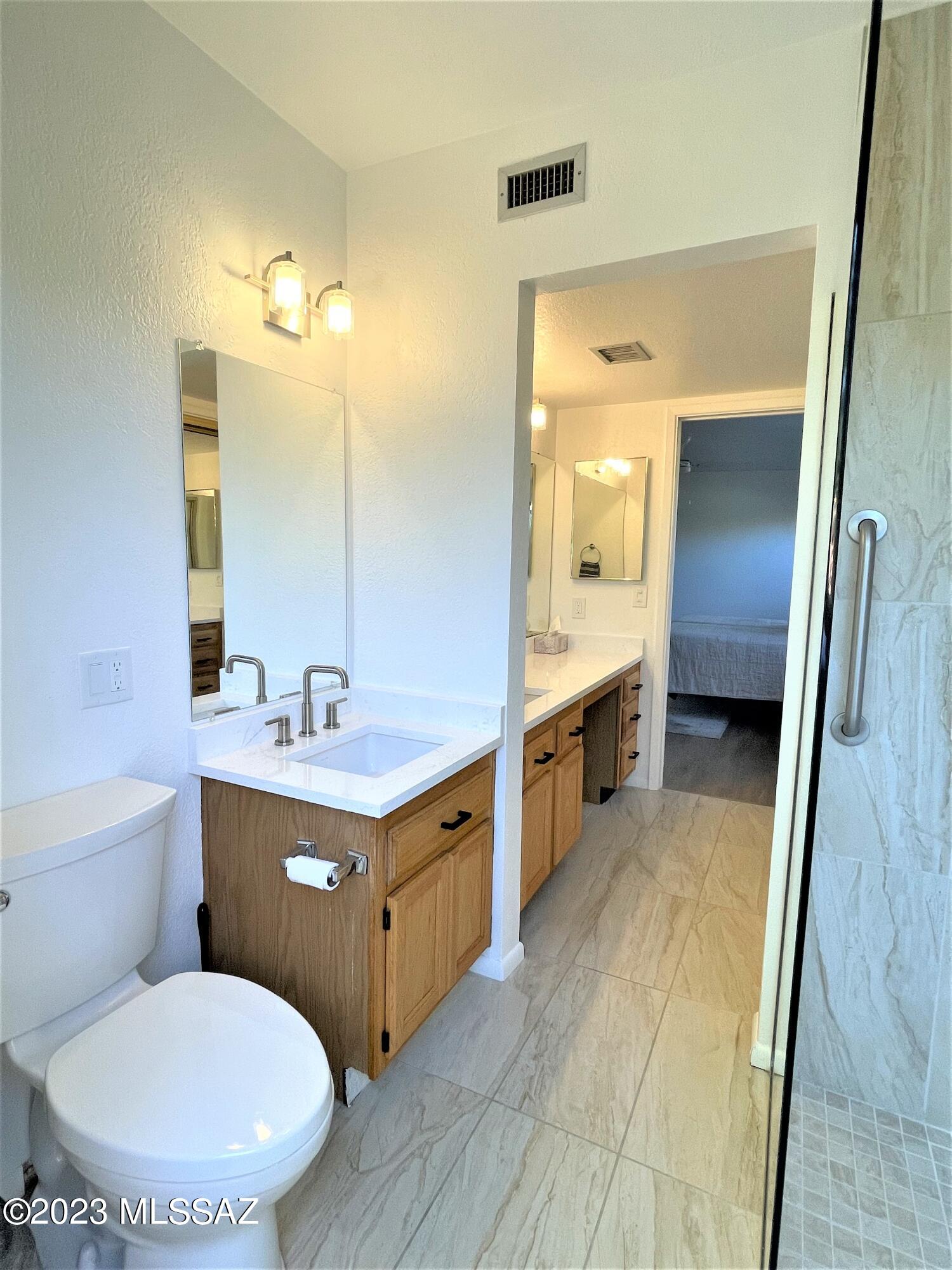 Sabino Vista NO. 3 (1-28) - Residential Lease