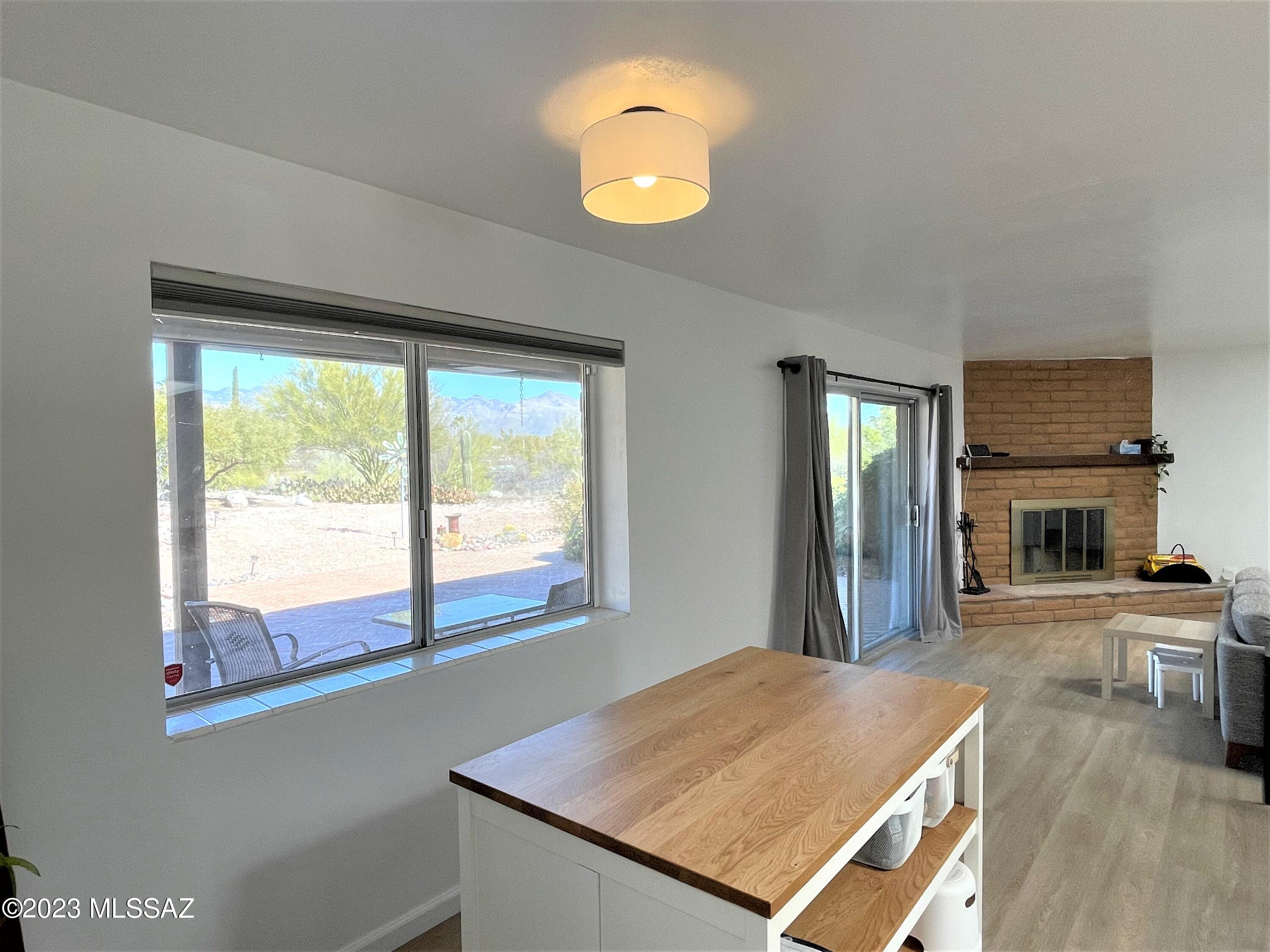 Sabino Vista NO. 3 (1-28) - Residential Lease