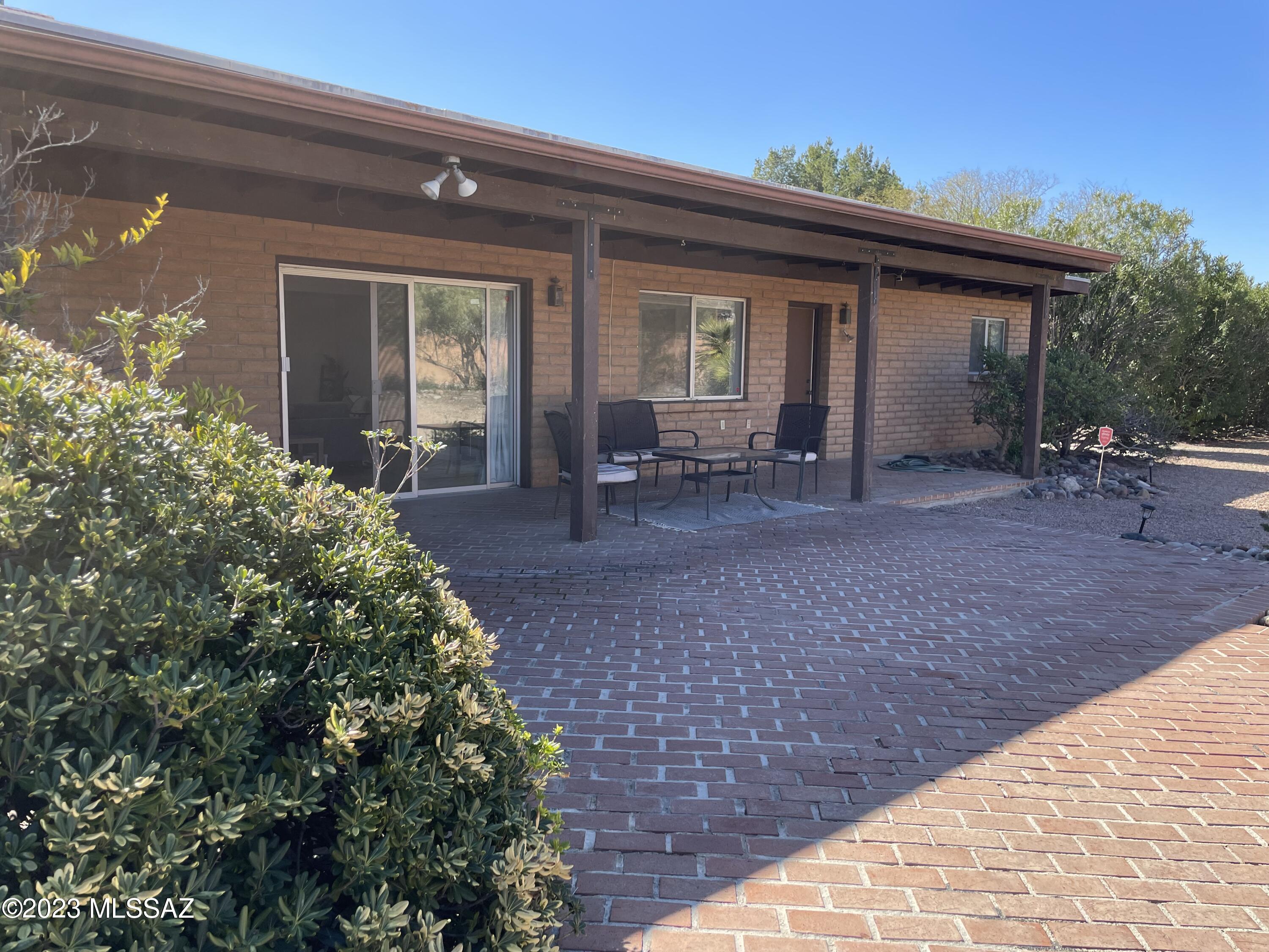 Sabino Vista NO. 3 (1-28) - Residential Lease