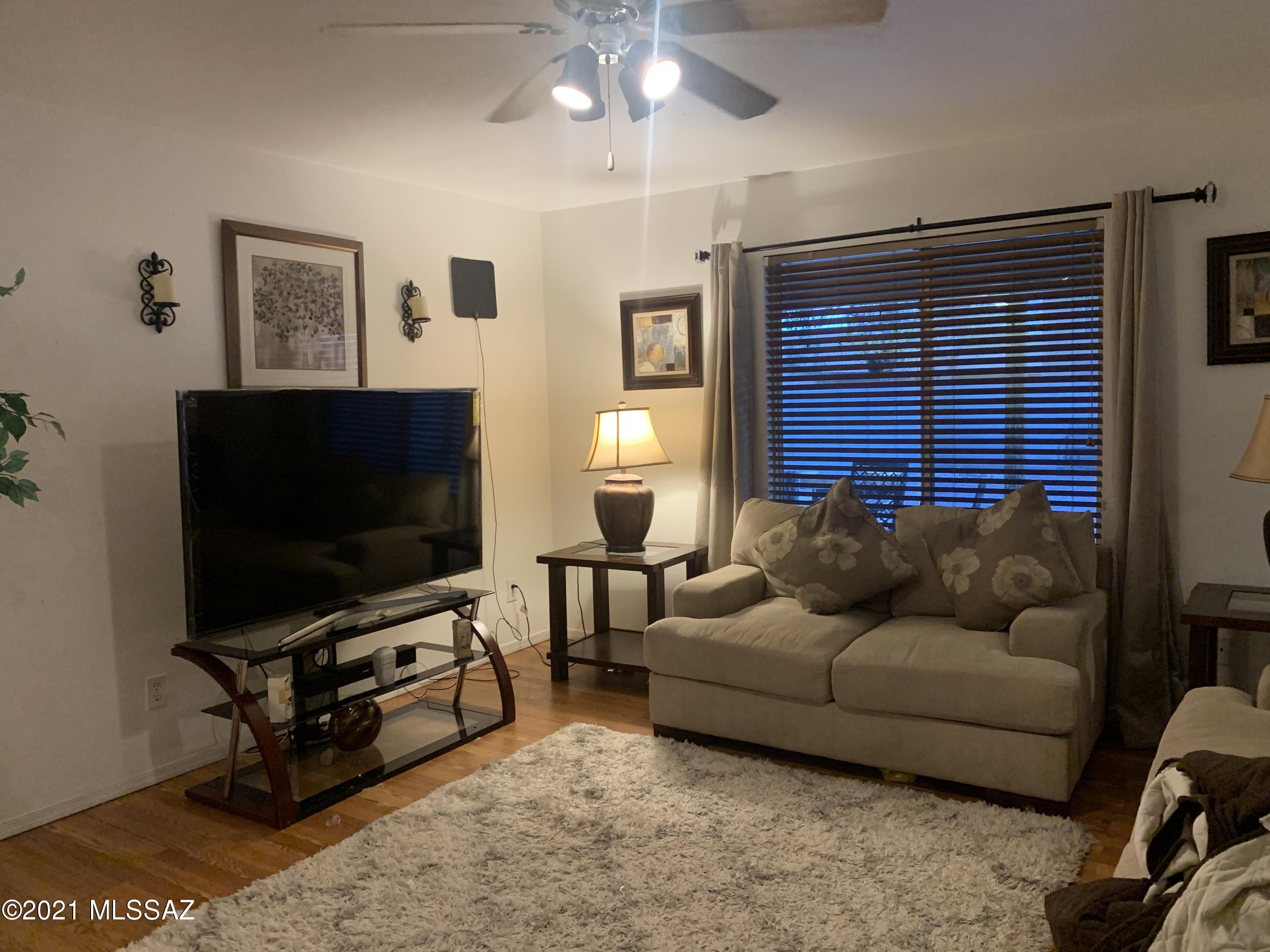 Tierra Vista Phase I (99-285,299-309,372-383) - Residential