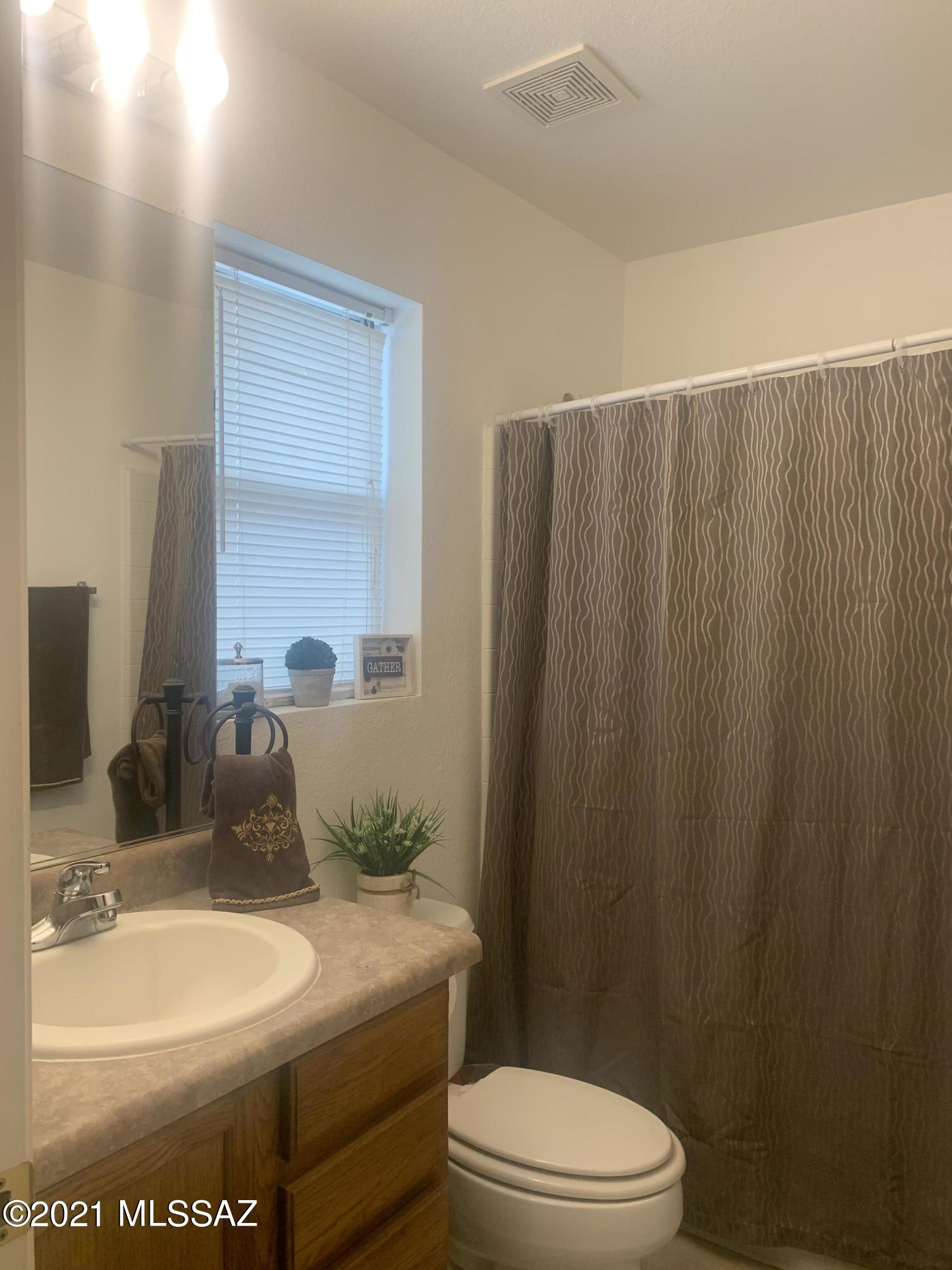 Tierra Vista Phase I (99-285,299-309,372-383) - Residential