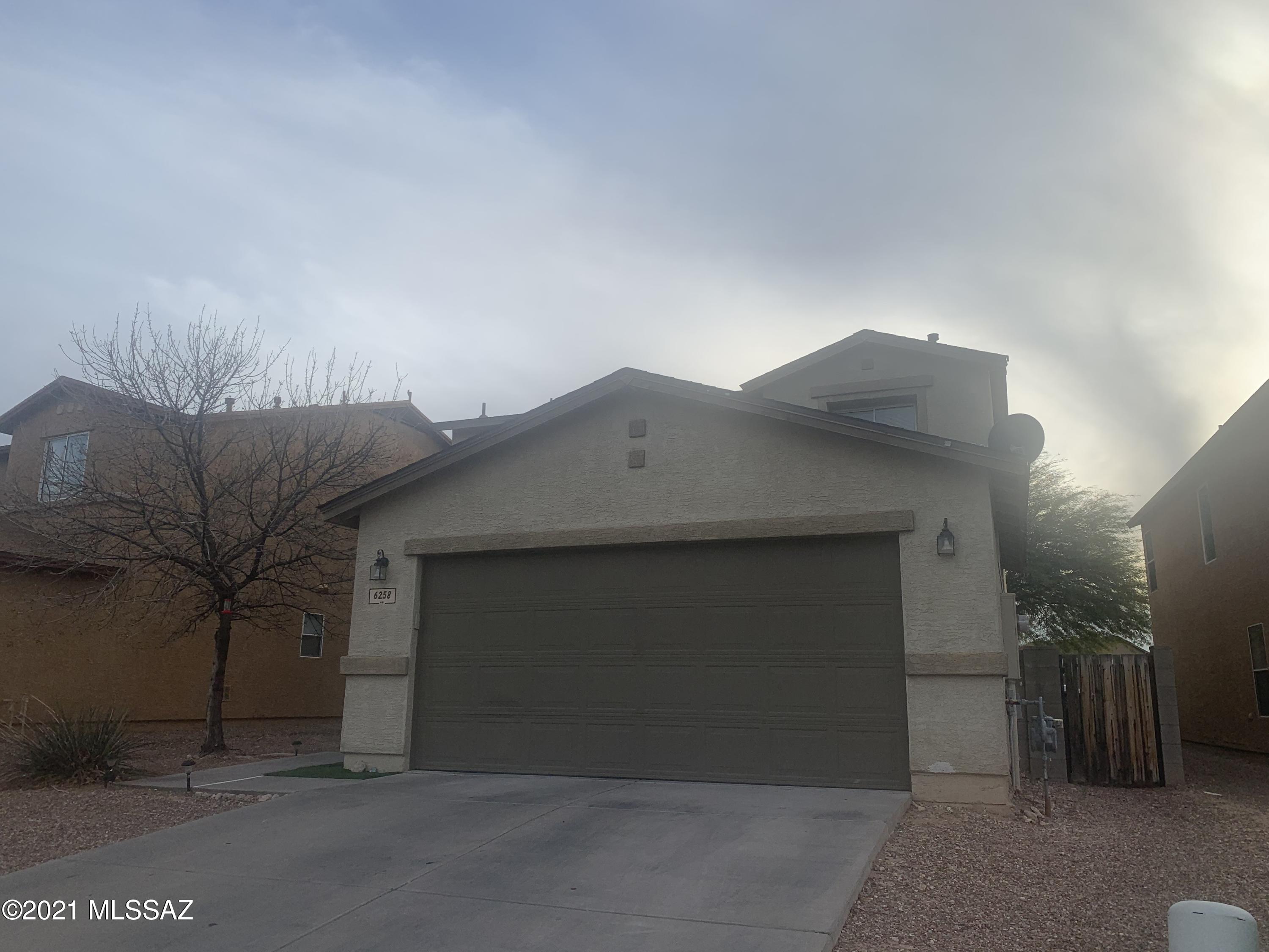 Tierra Vista Phase I (99-285,299-309,372-383) - Residential