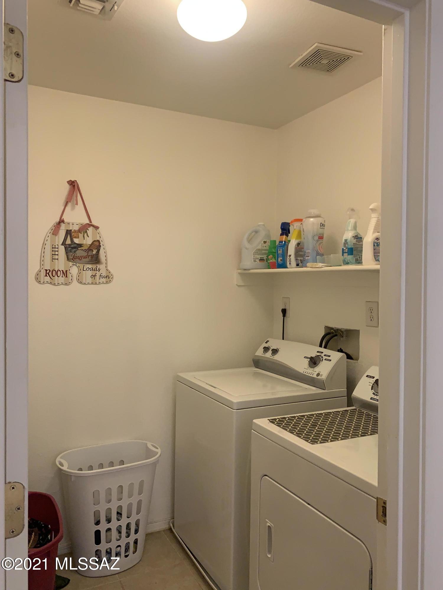 Tierra Vista Phase I (99-285,299-309,372-383) - Residential