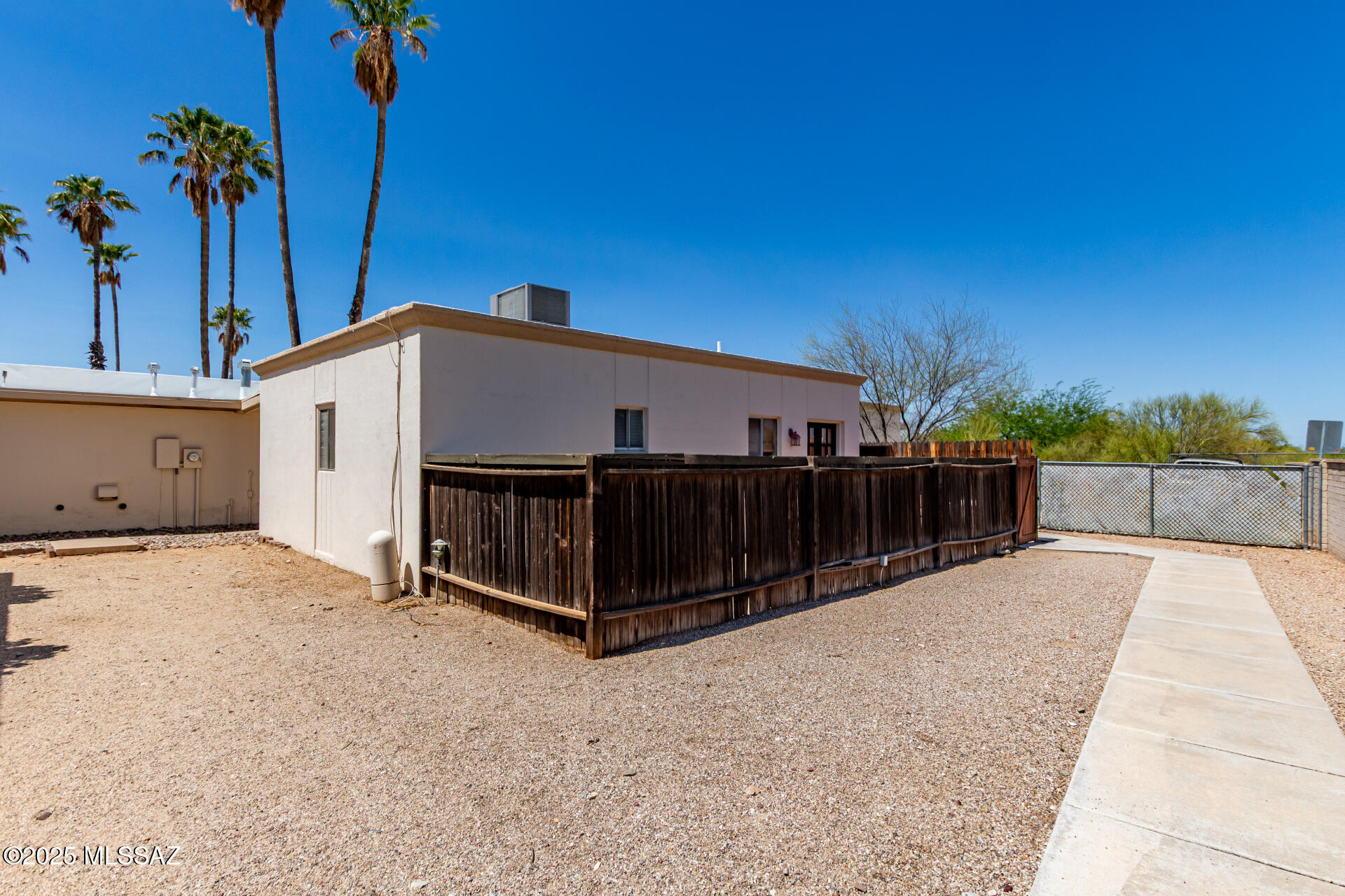 Ciudad Natal Townhouses NO. 2 (1-25) - Residential