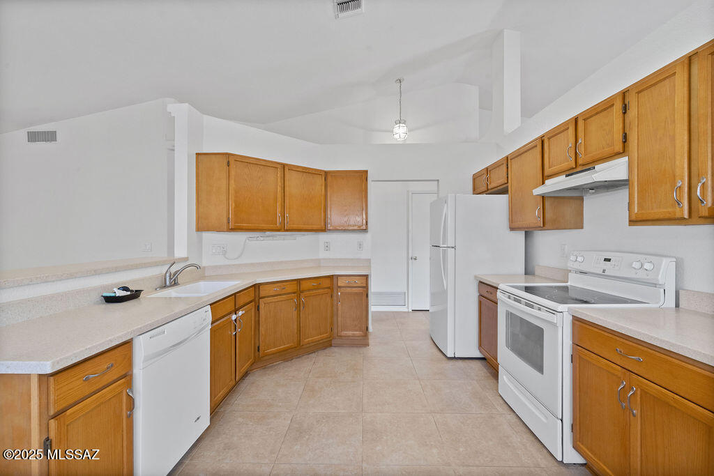 Brentwood Estates (1-25) - Residential