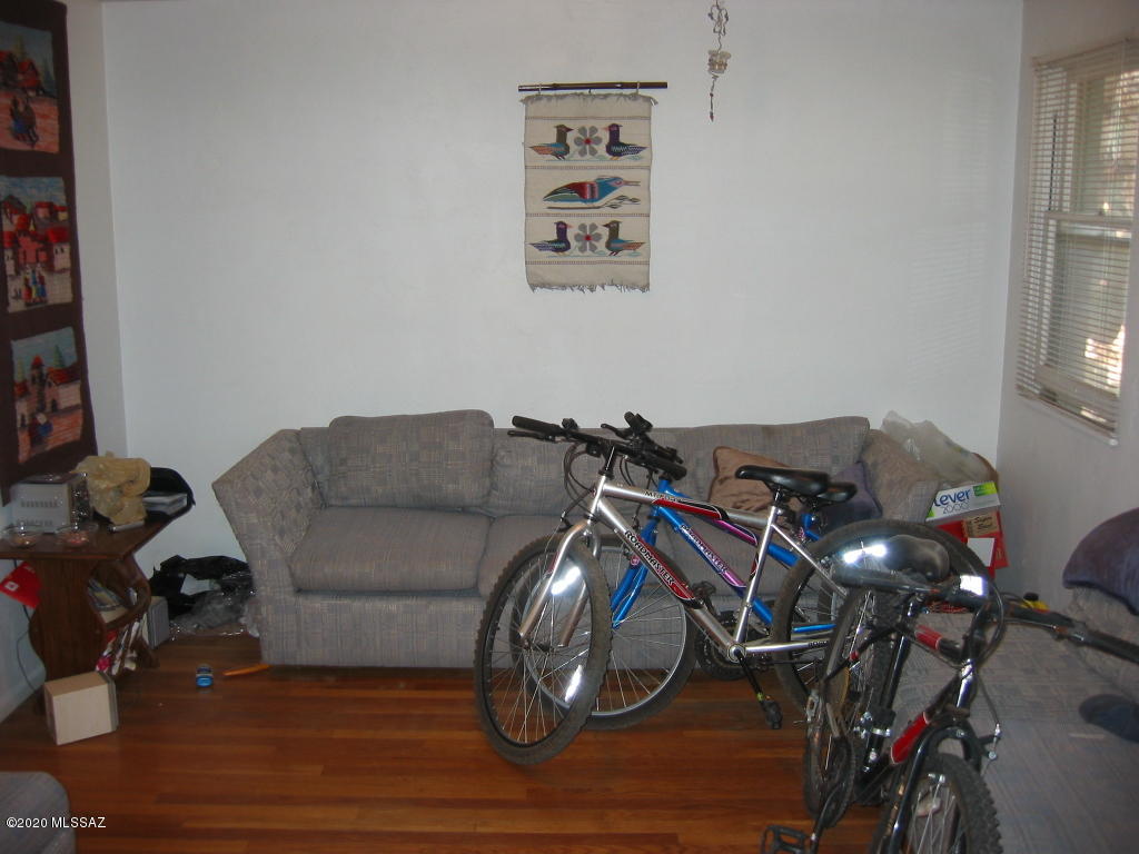 Altadina Heights - Residential Income