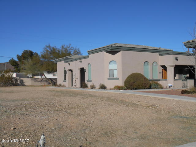 Kinney Village (1-112) - Residential