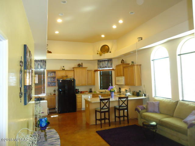 This 2 bed 2 bath plus den with 13ft ceiling s makes a not so huge space feel super spacious! Enjoy home ownership with a pool and spa without worry and cost of maintaining them. HOA fees include sewage/ garbage, covered parking outside. Building maintained and us of all amenities.
