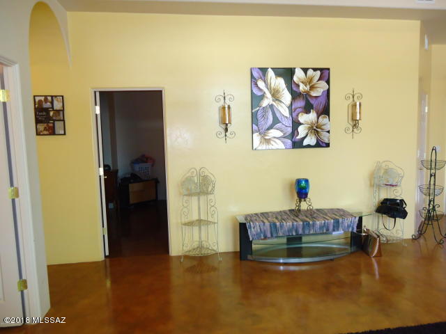 Kinney Village (1-112) - Residential