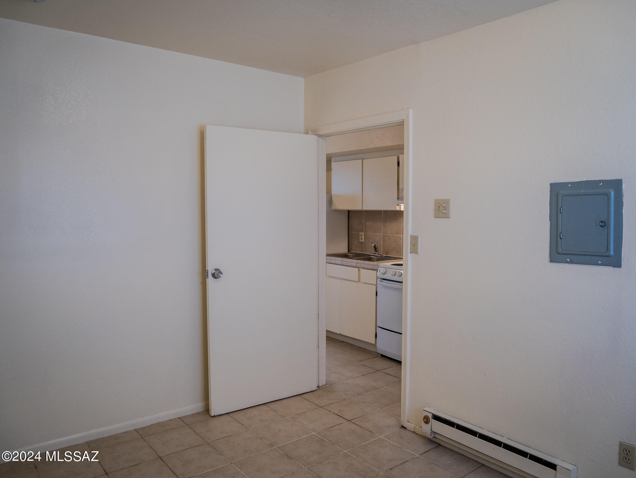 Coronado Heights - Residential Lease
