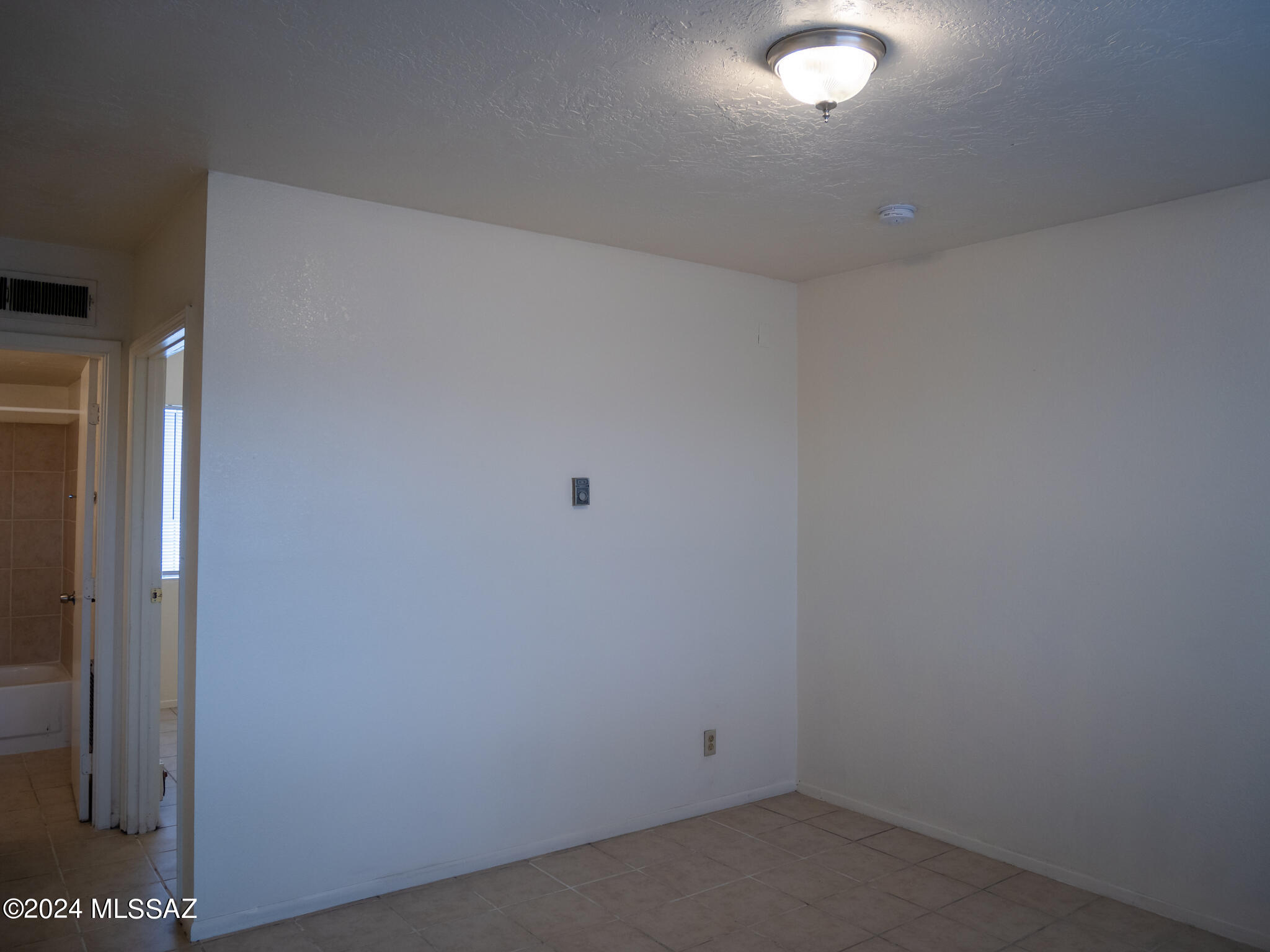 Coronado Heights - Residential Lease