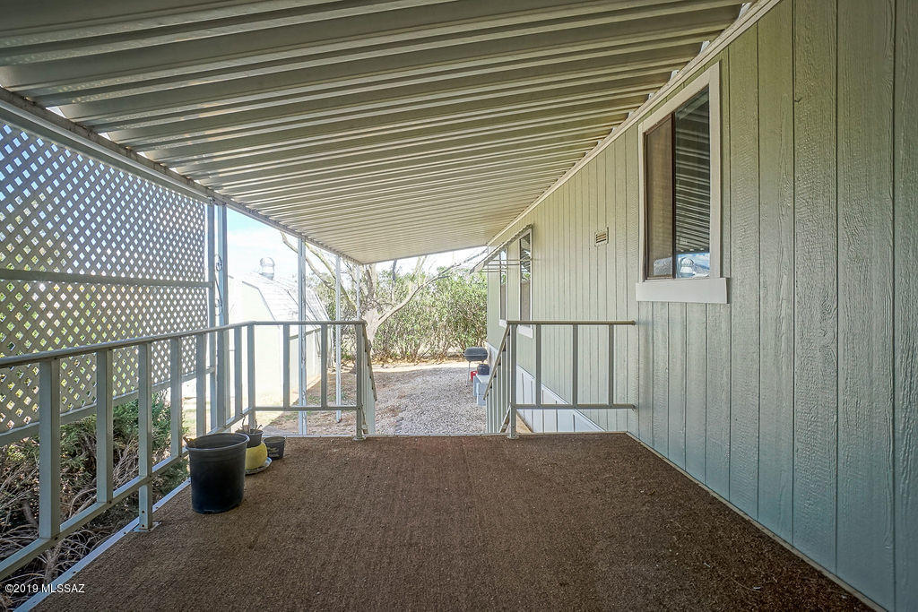 Mescal Lakes - Residential