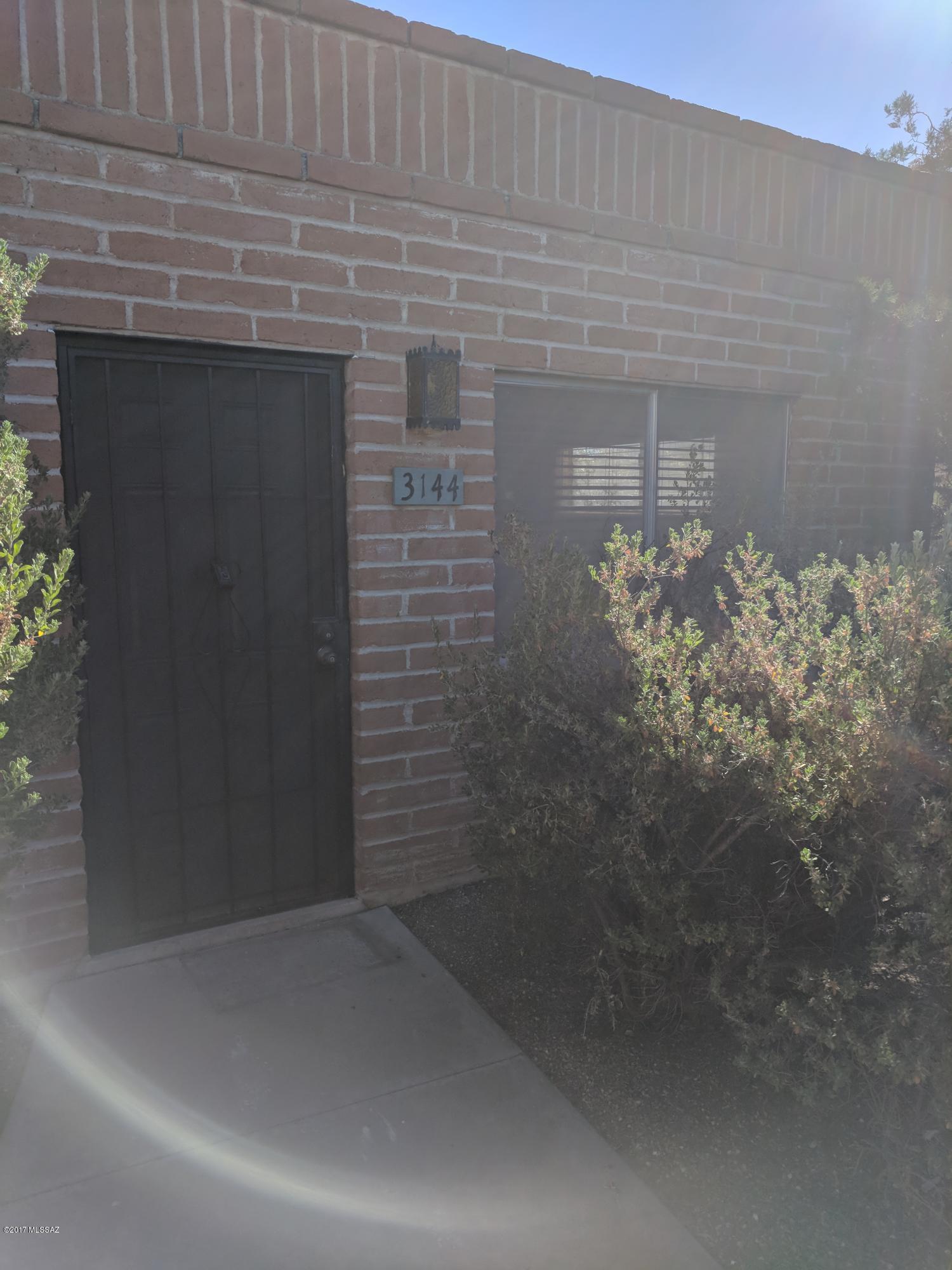 Fort Lowell Estates - Residential Lease