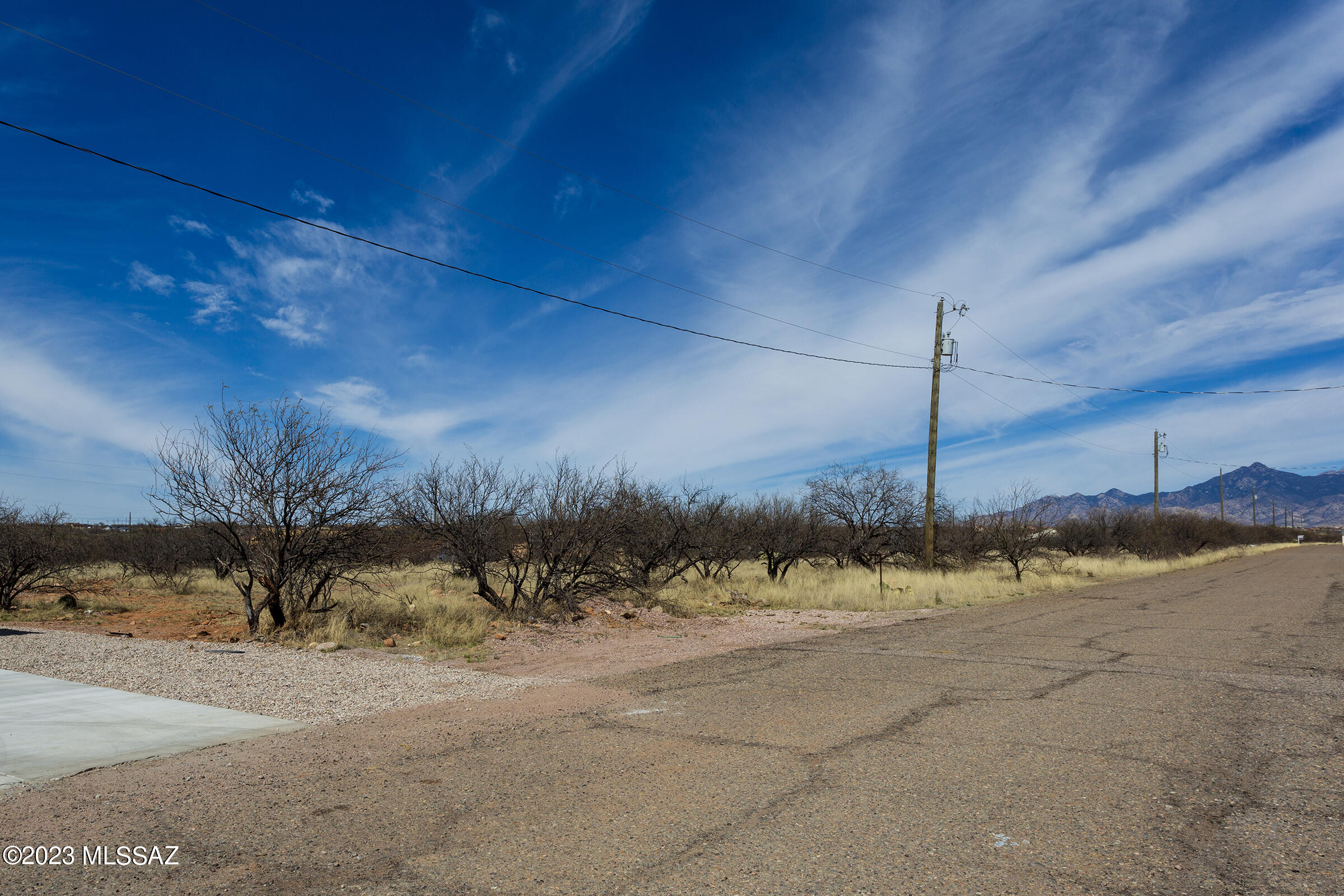 Build your dream home on this great flat lot site with beautiful mountain views available in Northeast Rio Rico. Buyer to confirm & verify all utilities. Easy access on paved roads, only 7 minute drive to I-19 Exit 25. Owner is easy to work with and open to all offers.